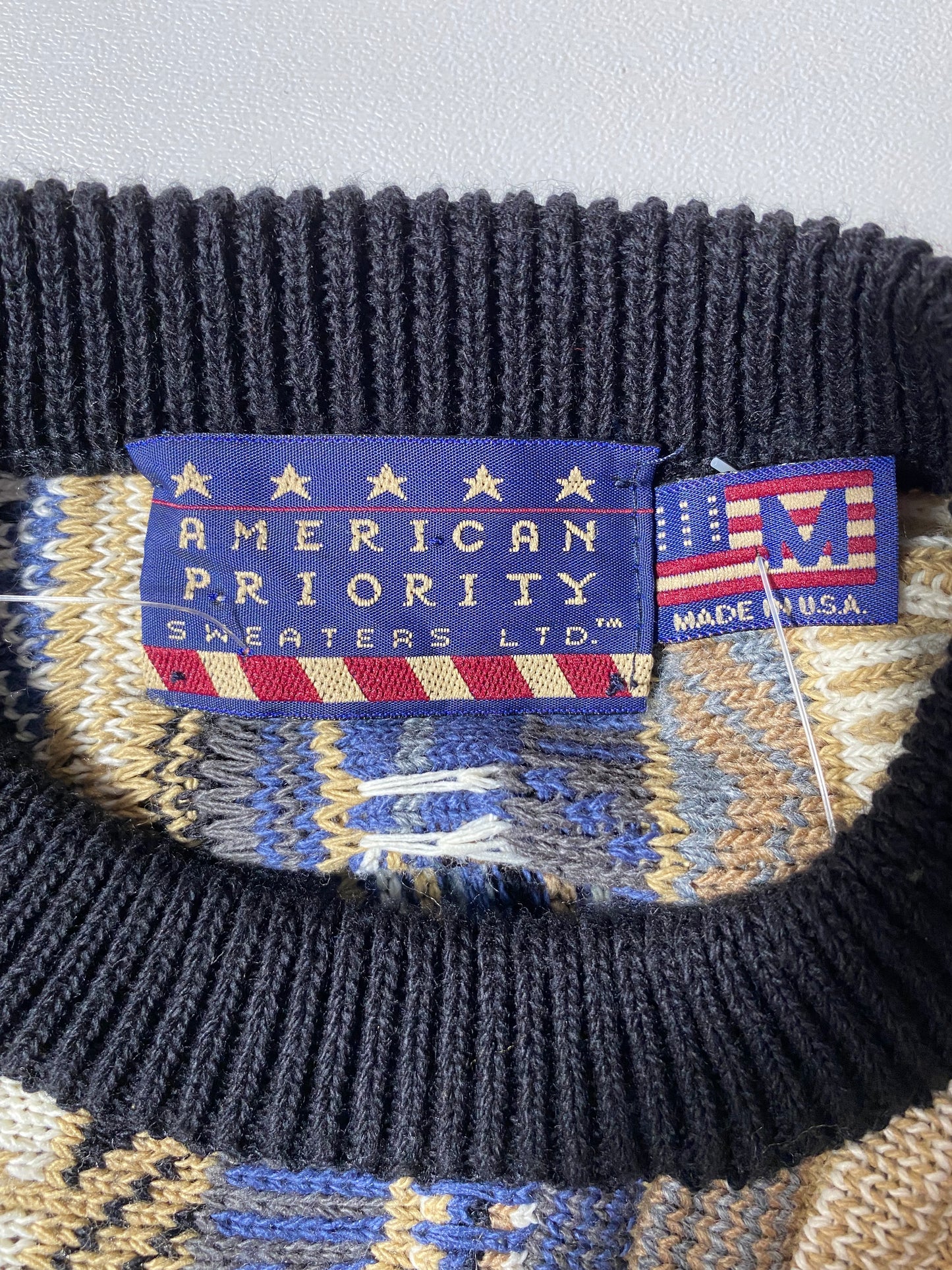 Vintage 3D COOGI- Style Made in USA Size M Knit Sweater / K3476