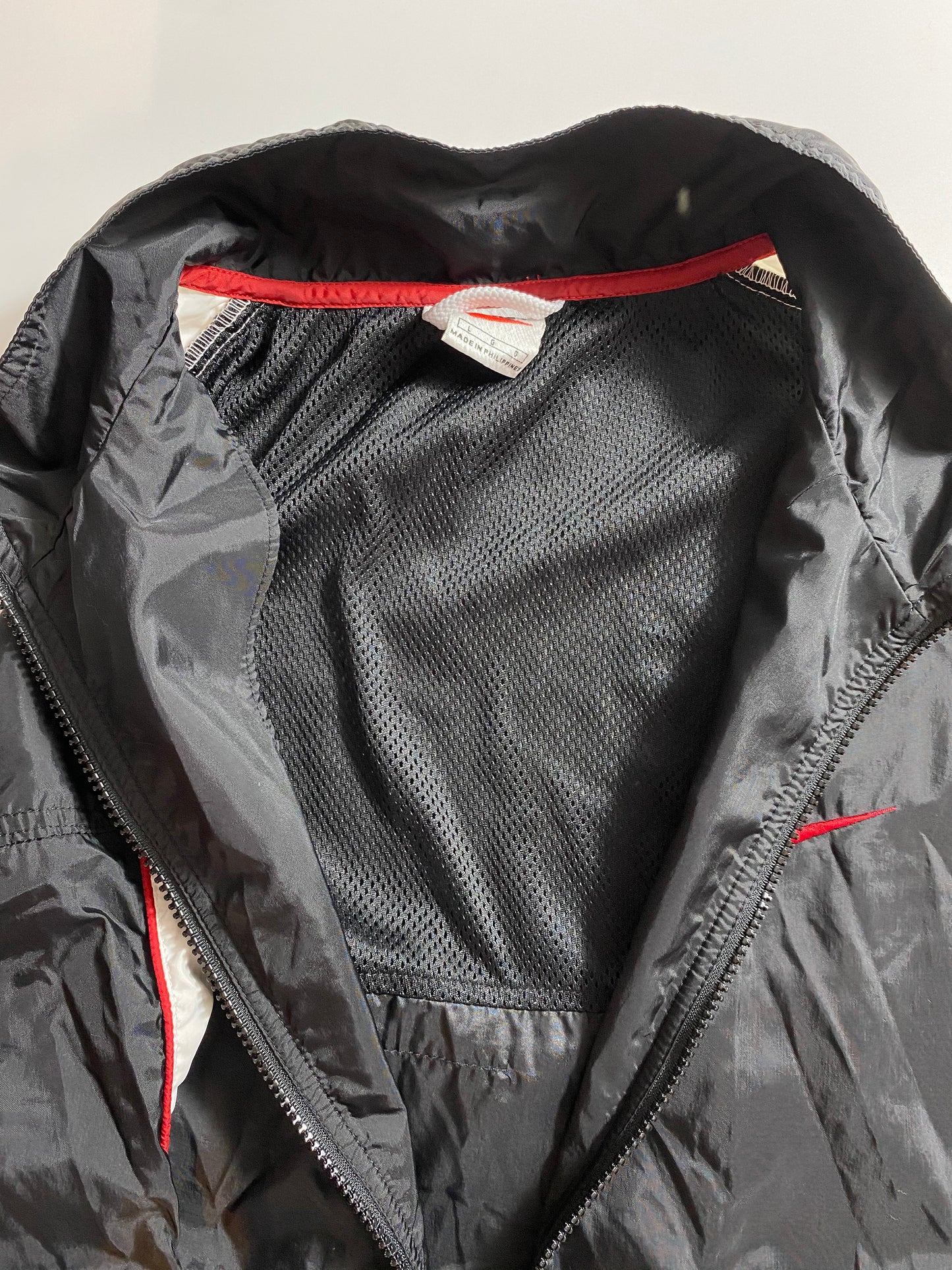 90’s NIKE Size L Vintage Zip-up Nylon Jacket  / 8109