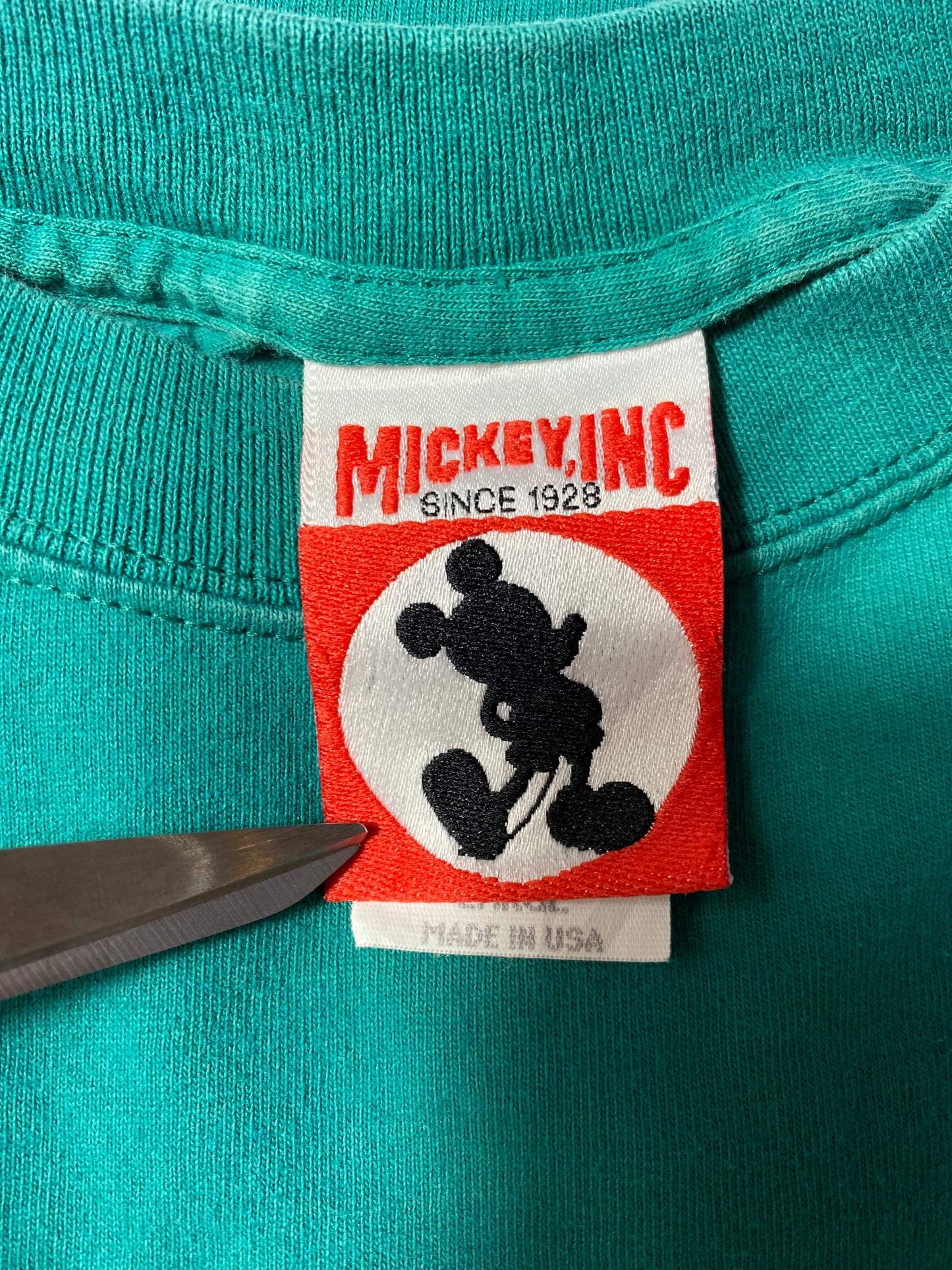 90’s DISNEY MICKEY Made in USA Size L Vintage T-Shirt / 9257