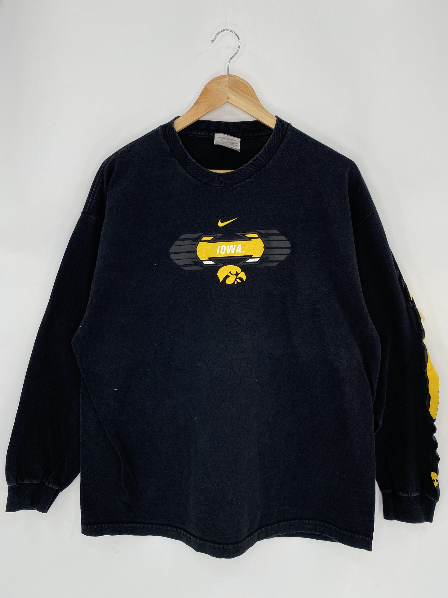 .90’s NIKE x IOWA Size XL Vintage College Long Sleeve T-shirt / A8981