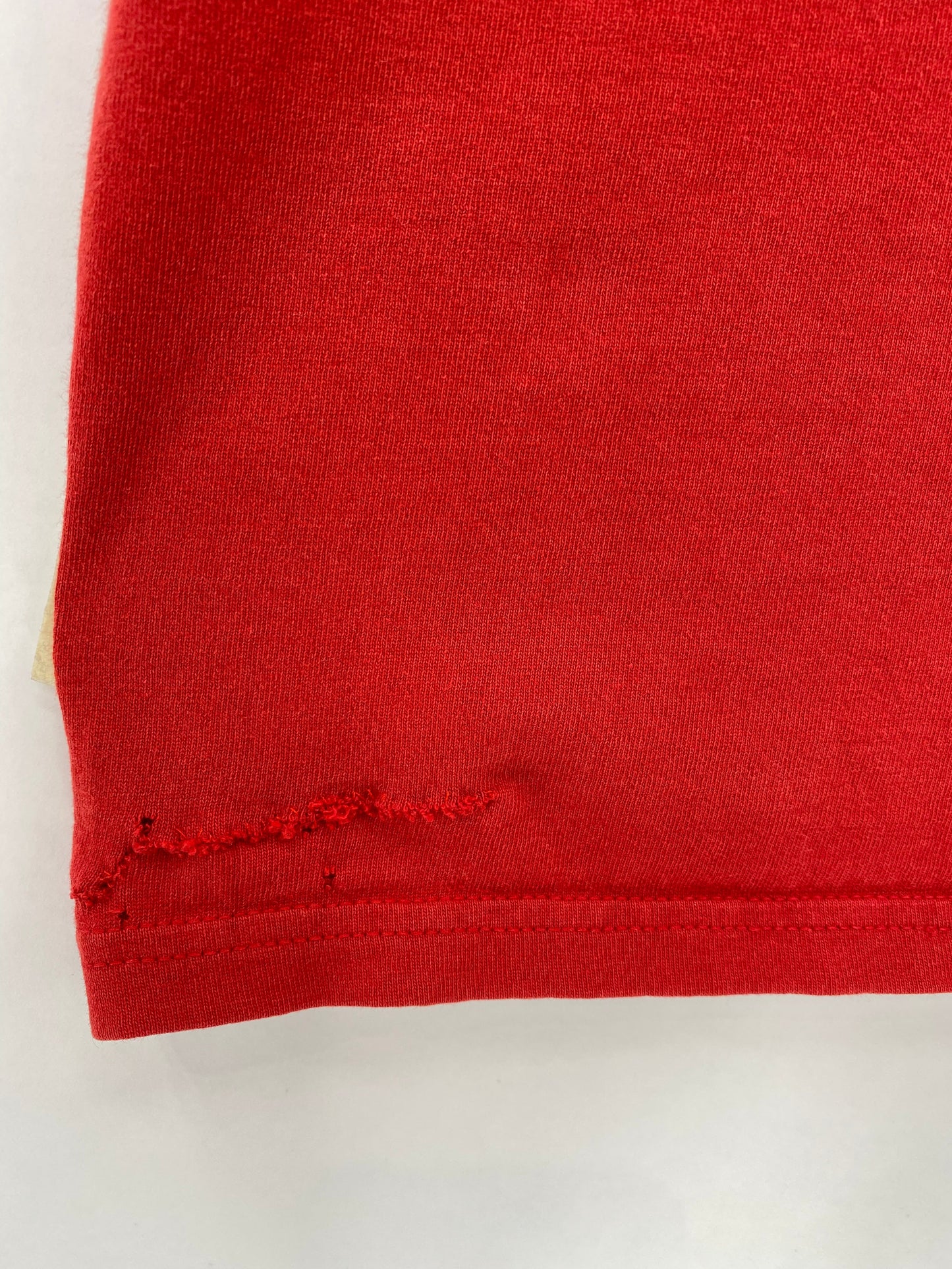 00’ NIKE BASKETBALL Size M Vintage T-shirt  / K7583