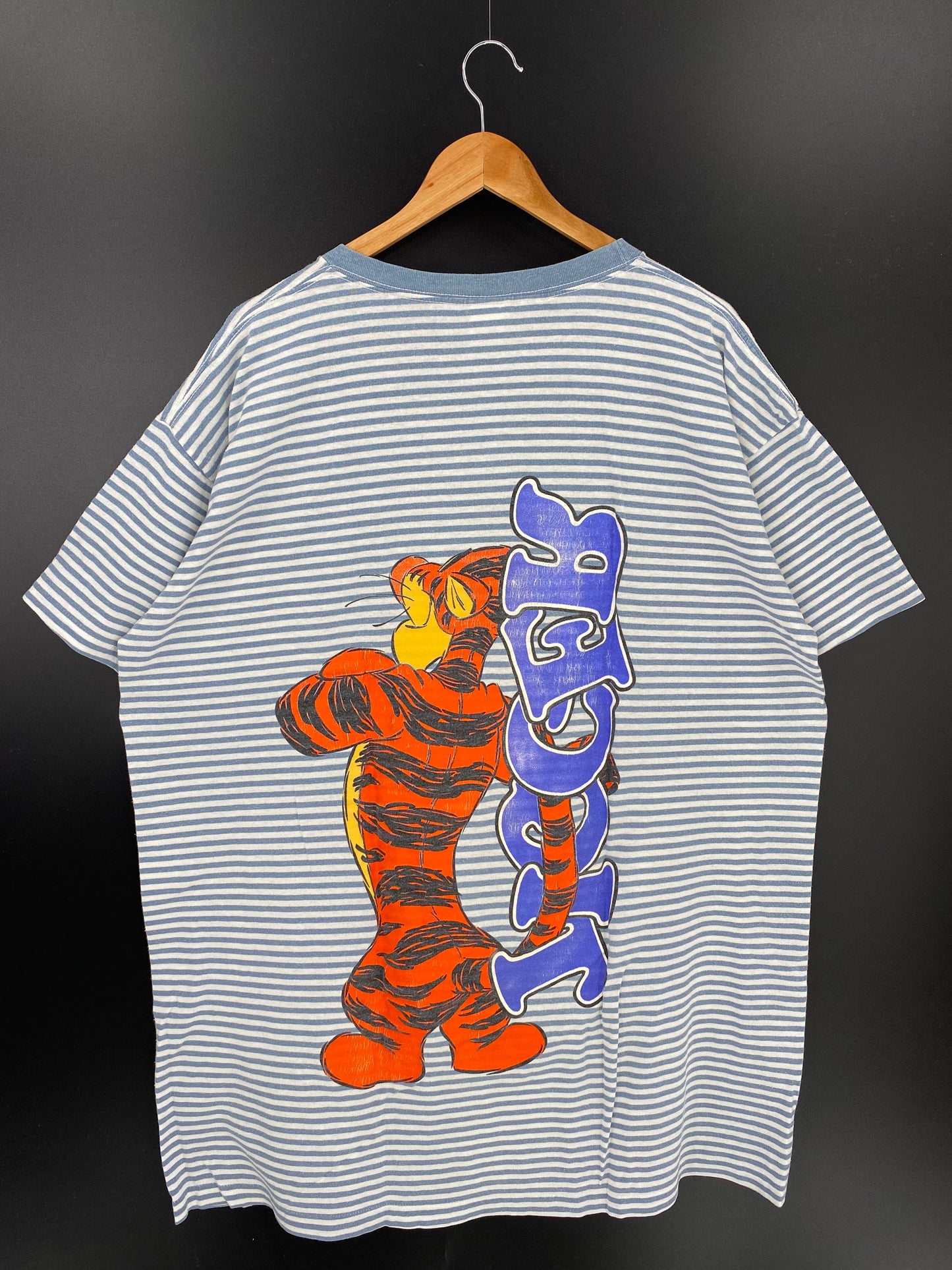 00’ DISNEY TIGGER Made in USA Size Approx.XXL Vintage T-Shirts / K277
