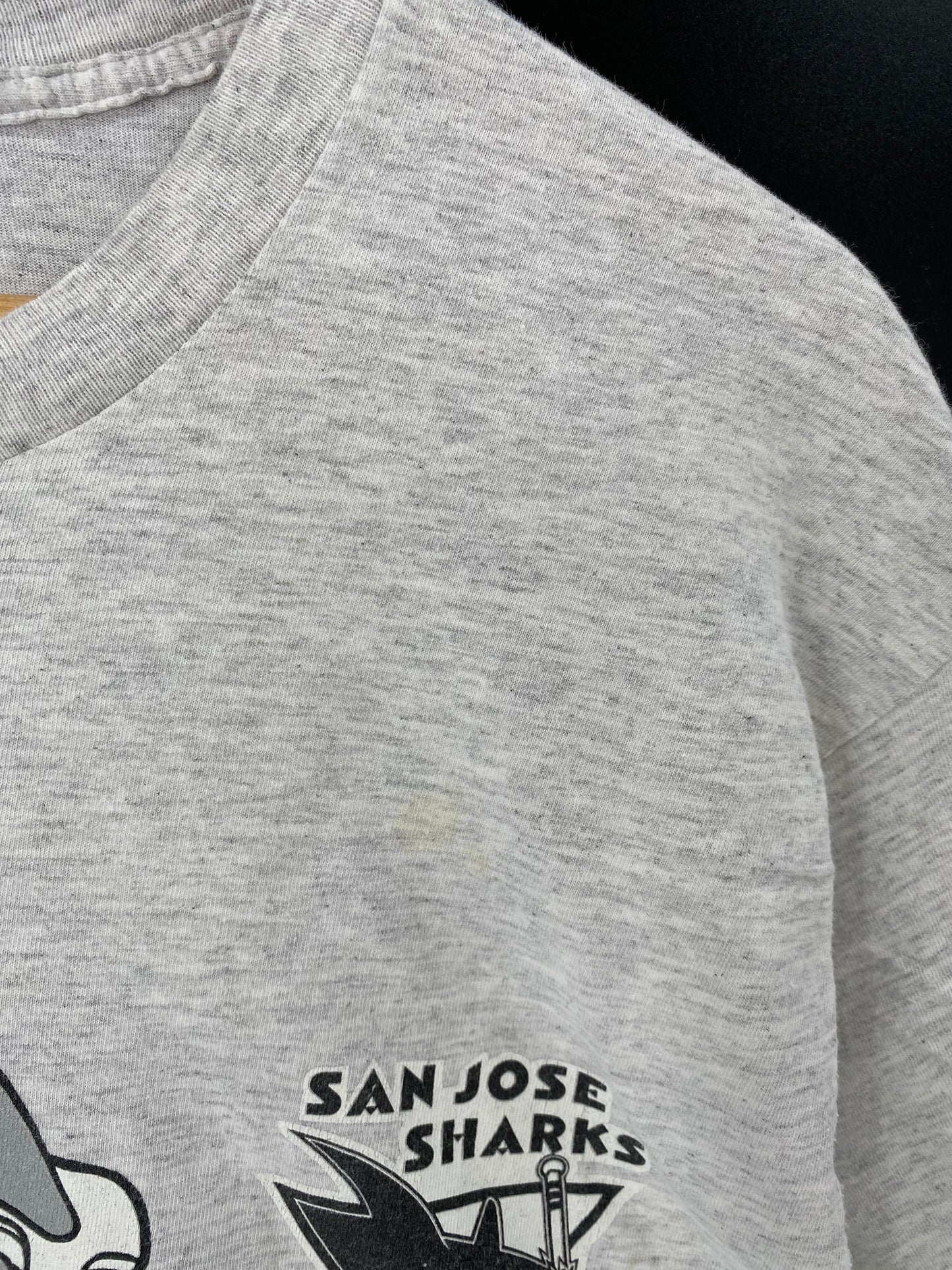 1993 LOONEY TUNES SAN JOSE SHARKS Made in USA Size L Vintage NHL T-shirt  /8272