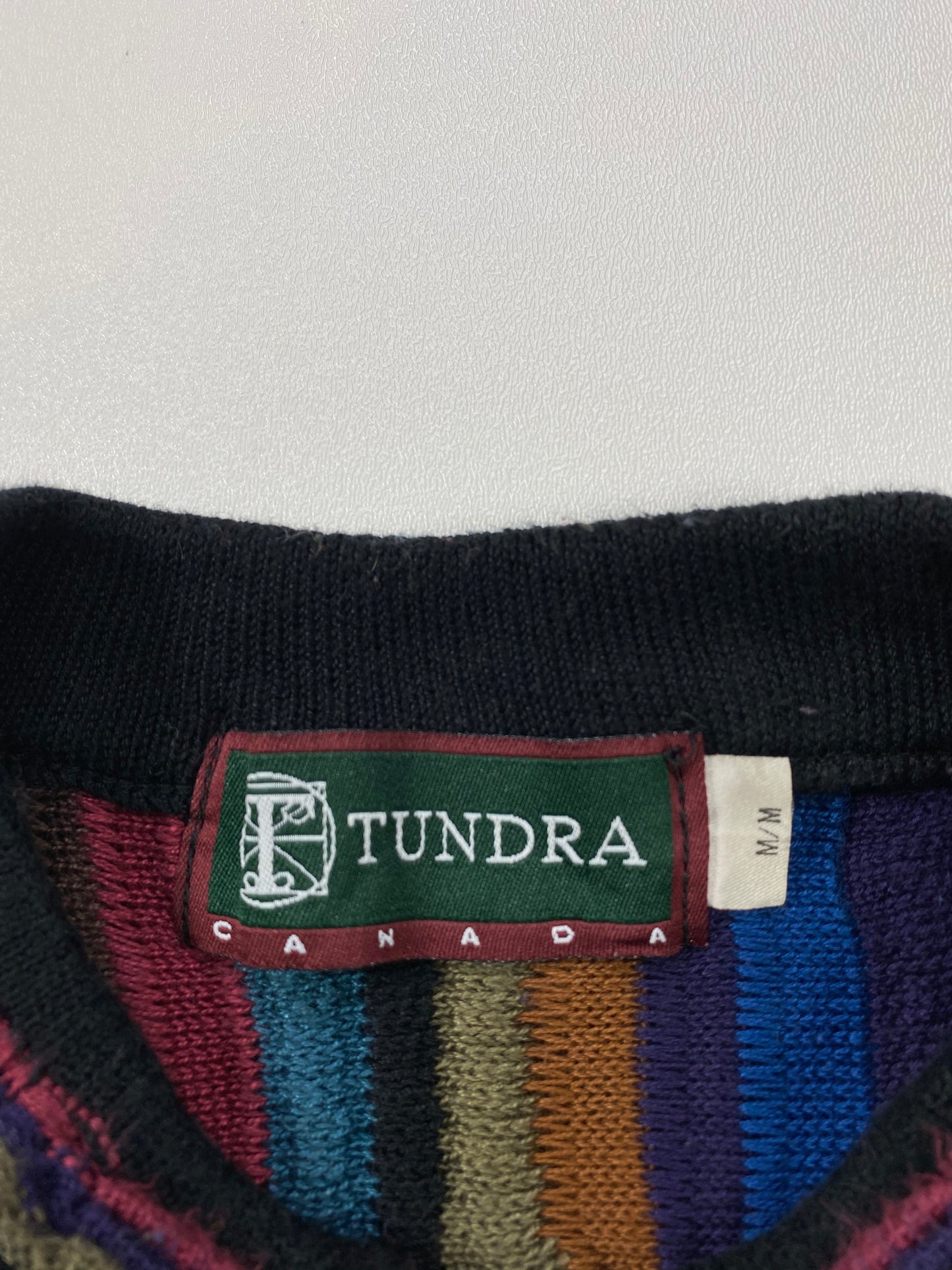 Vintage 3D Coogi-Style Size M Knit Sweater / 6315