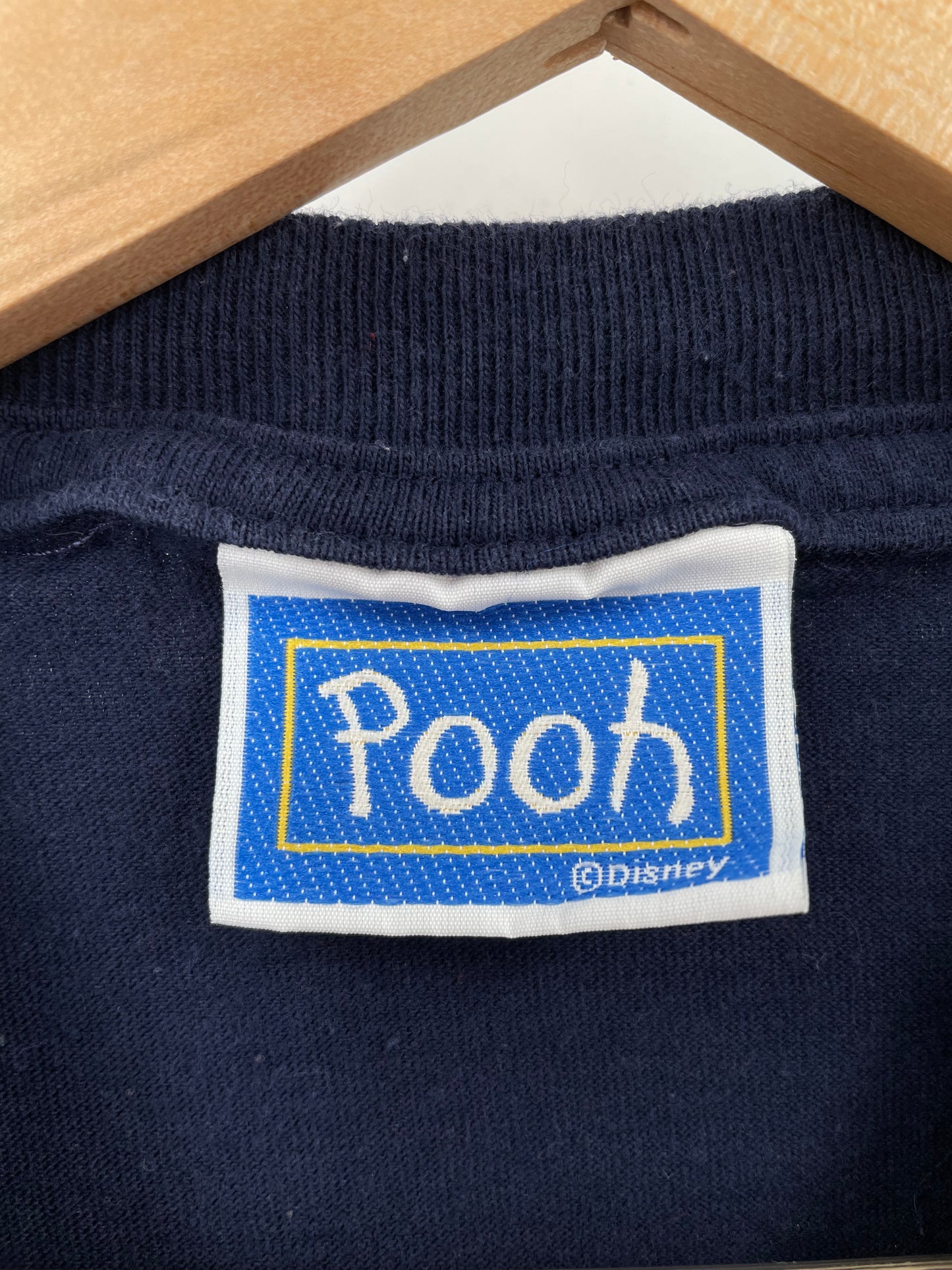 00' DISNEY WINNIE THE POOH Approx. Size XL Vintage T-Shirts / K3411
