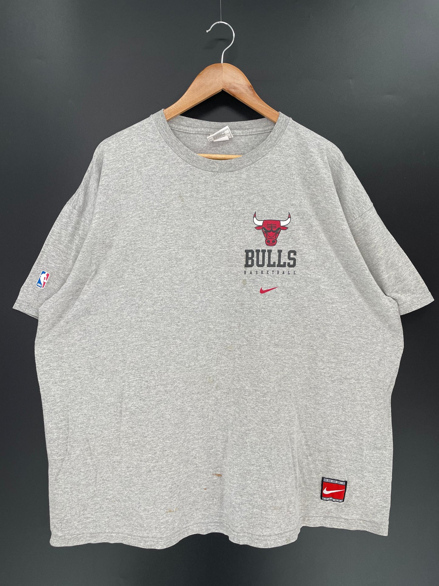 90’s NIKE x CHICAGO BULLS Made in USA Size XXL Vintage NBA T-shirt / 9834