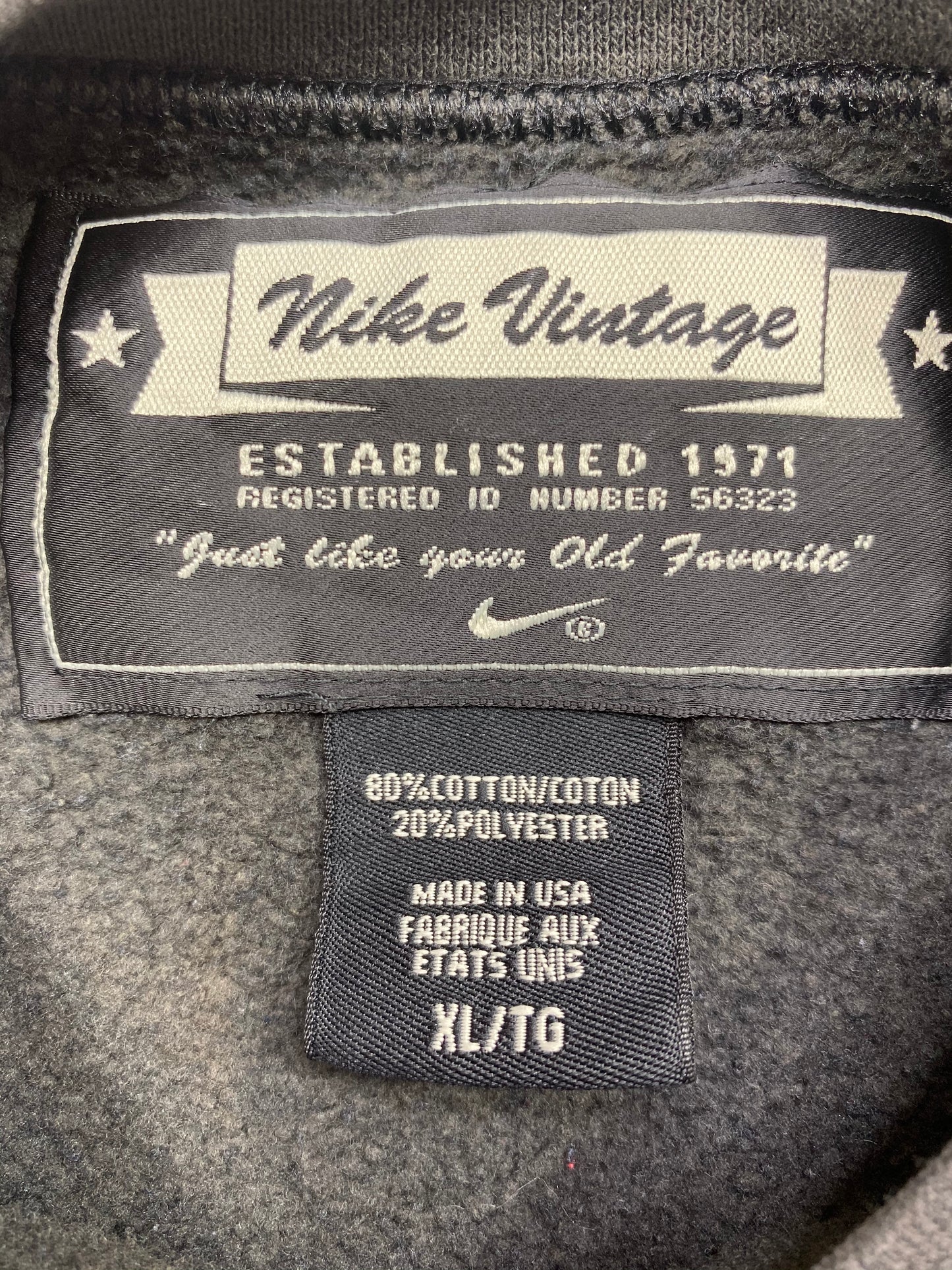 90’s NIKE Made in USA Ladies Size XL Vintage Sweat-Shirt / 5688