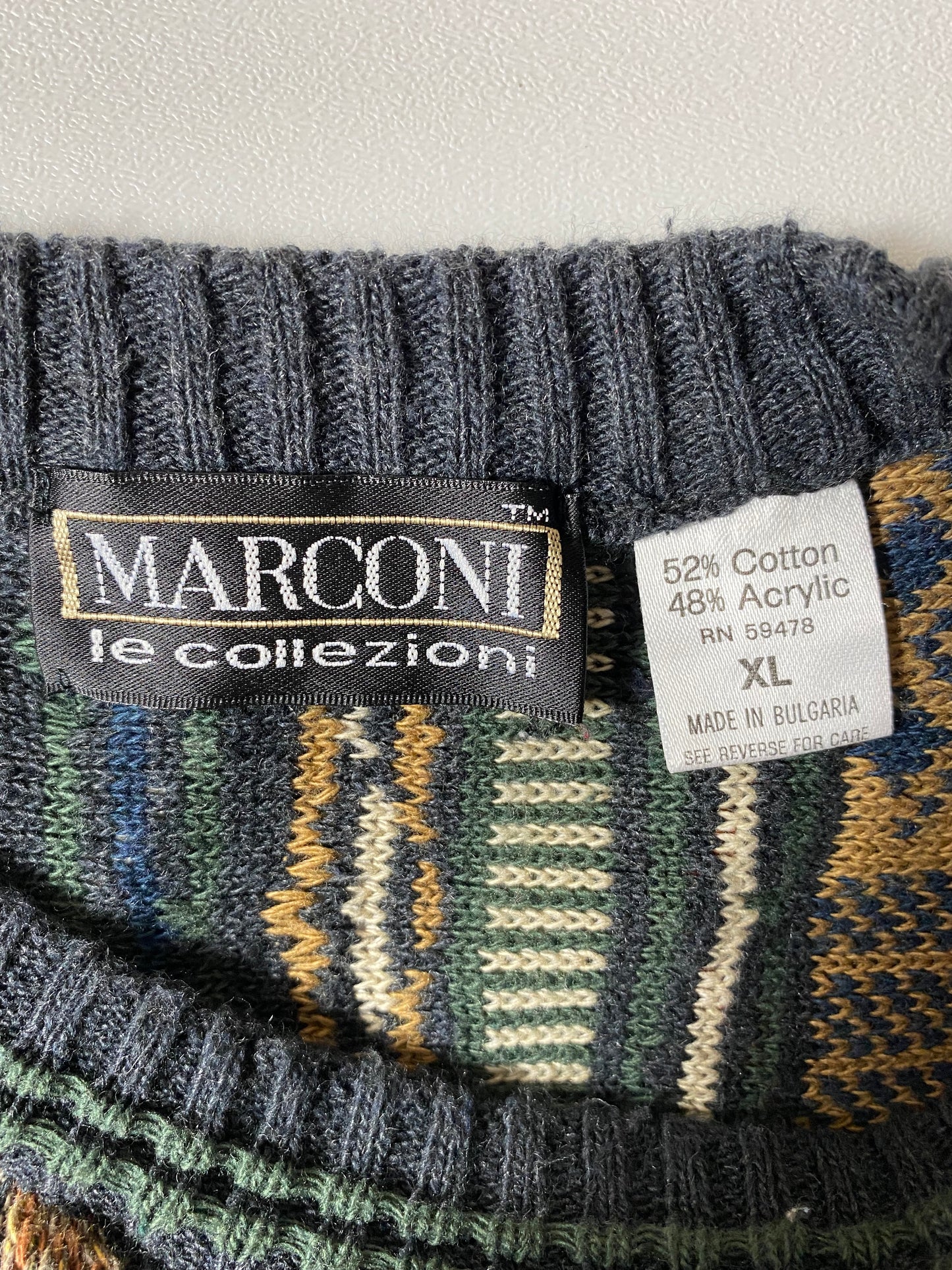 Vintage 3D COOGI- Style Size XL Knit Sweater / K3690