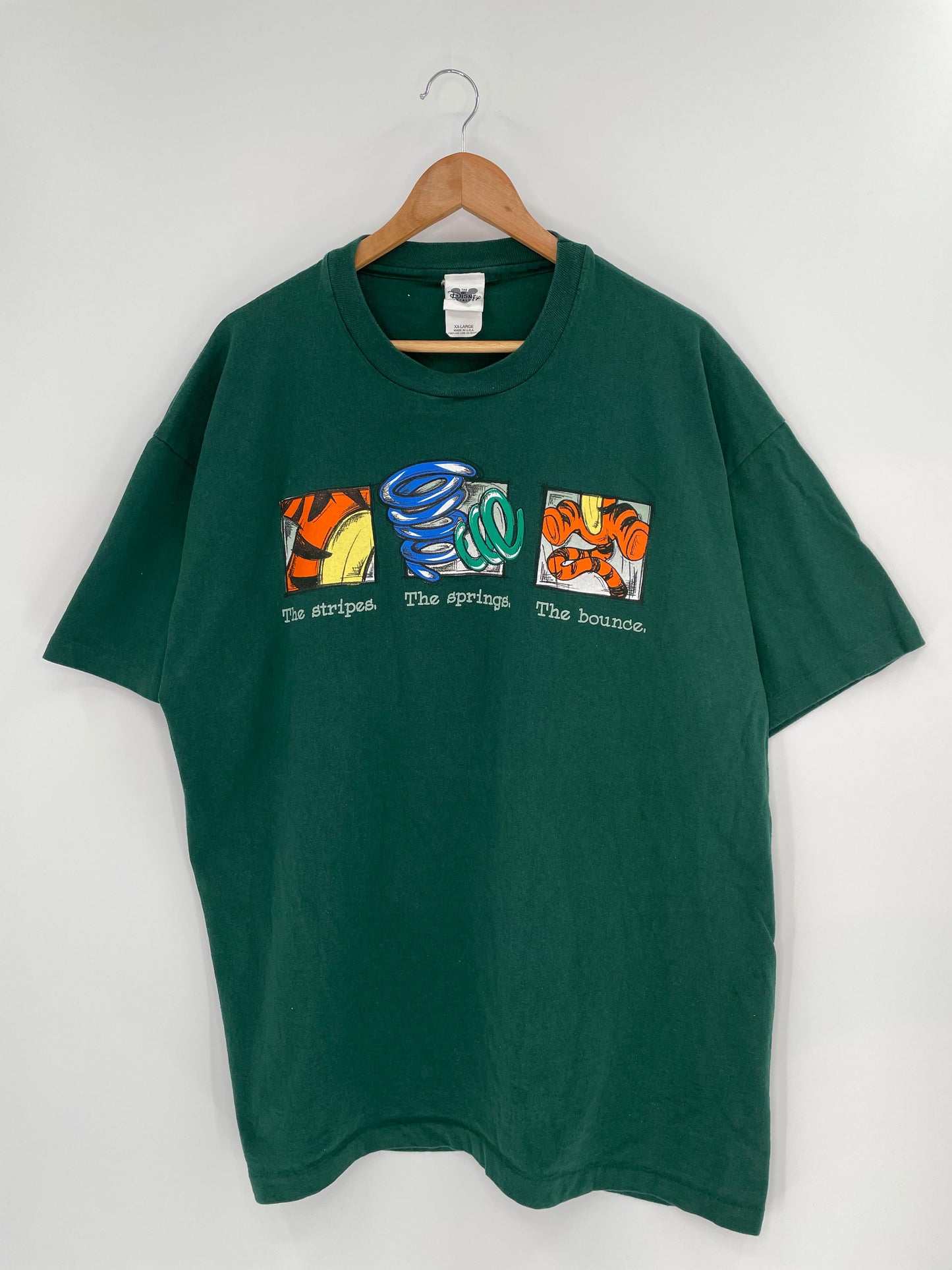 00’ DISNEY TIGGER MADE IN USA Size XXL Vintage T- Shirts / 9688