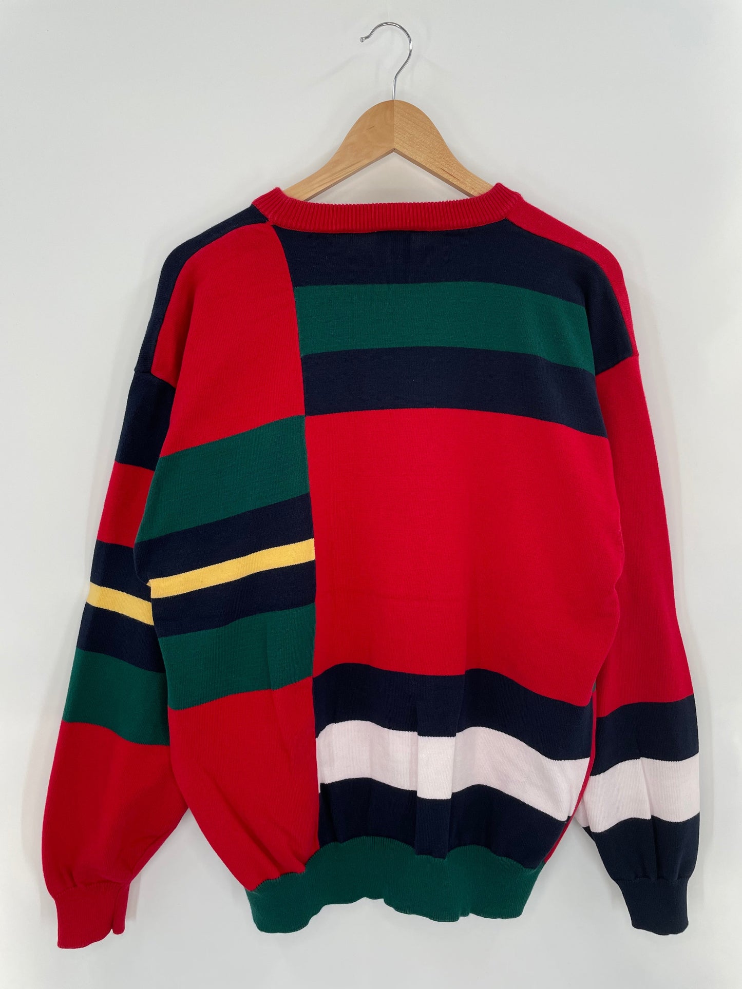 00’ DISNEY MICKEY AND FRIENDS Size XL Vintage Knit Sweater E5628S