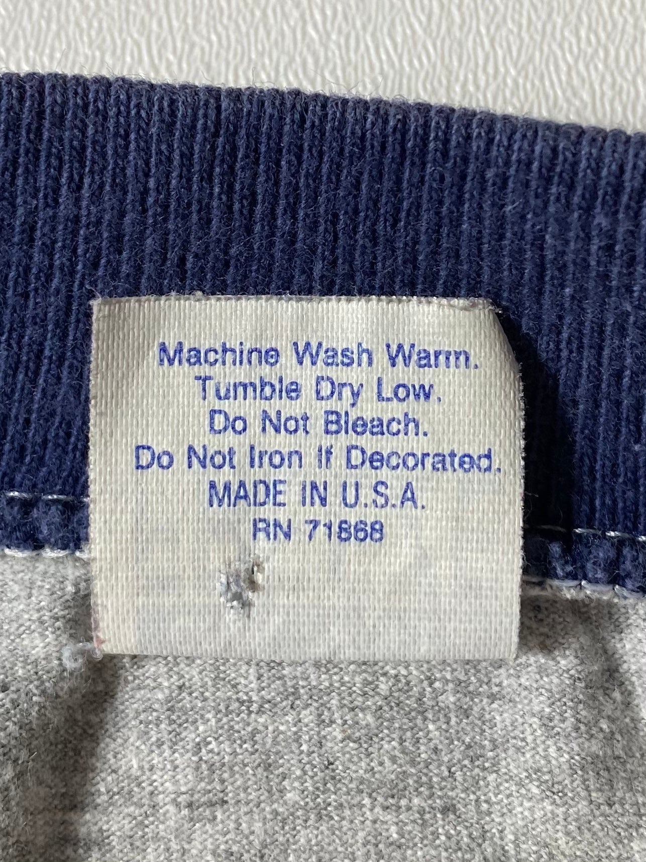 1995 LOONEY TUNES TAZ Made in USA Size XL Vintage T-Shirt / A7408