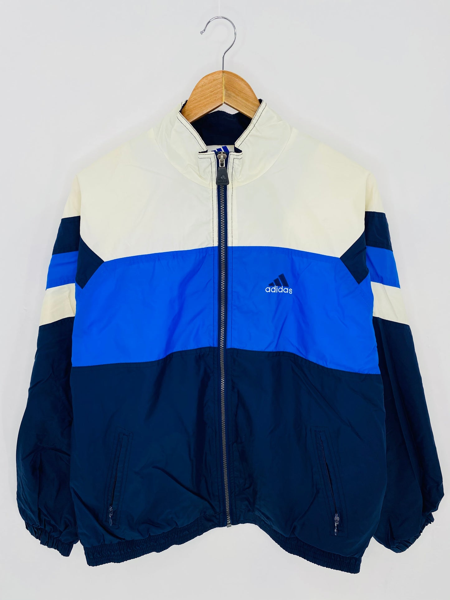 ADIDAS Size XL Vintage Nylon Jacket  / 6918