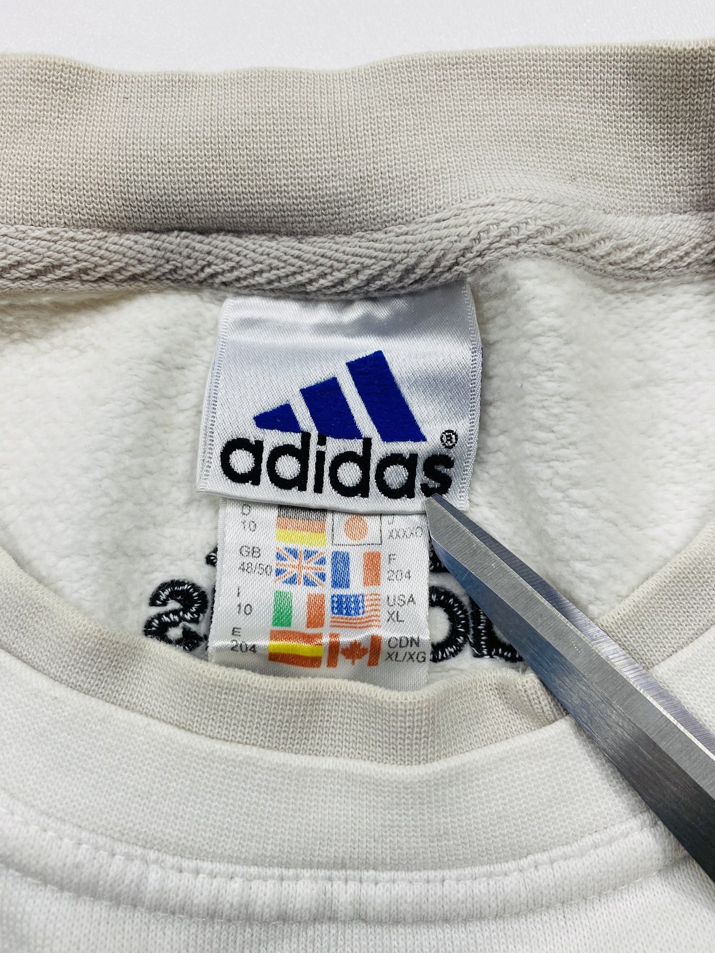 90's ADIDAS Size XL Vintage Sweat-shirt / A9191