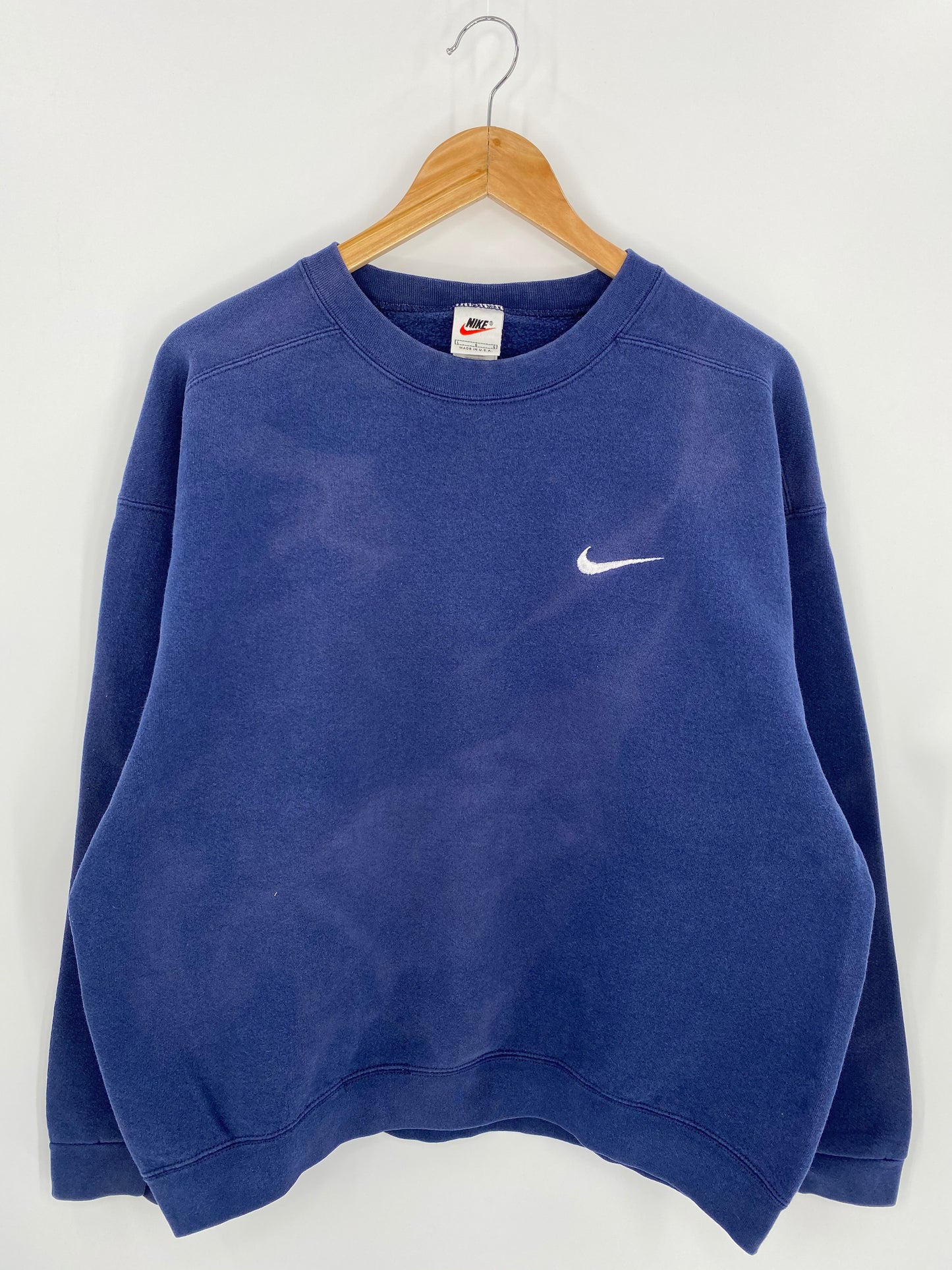 90’s NIKE Mini Swoosh Faded Made in USA Size L Vintage Sweat-shirt / 6865