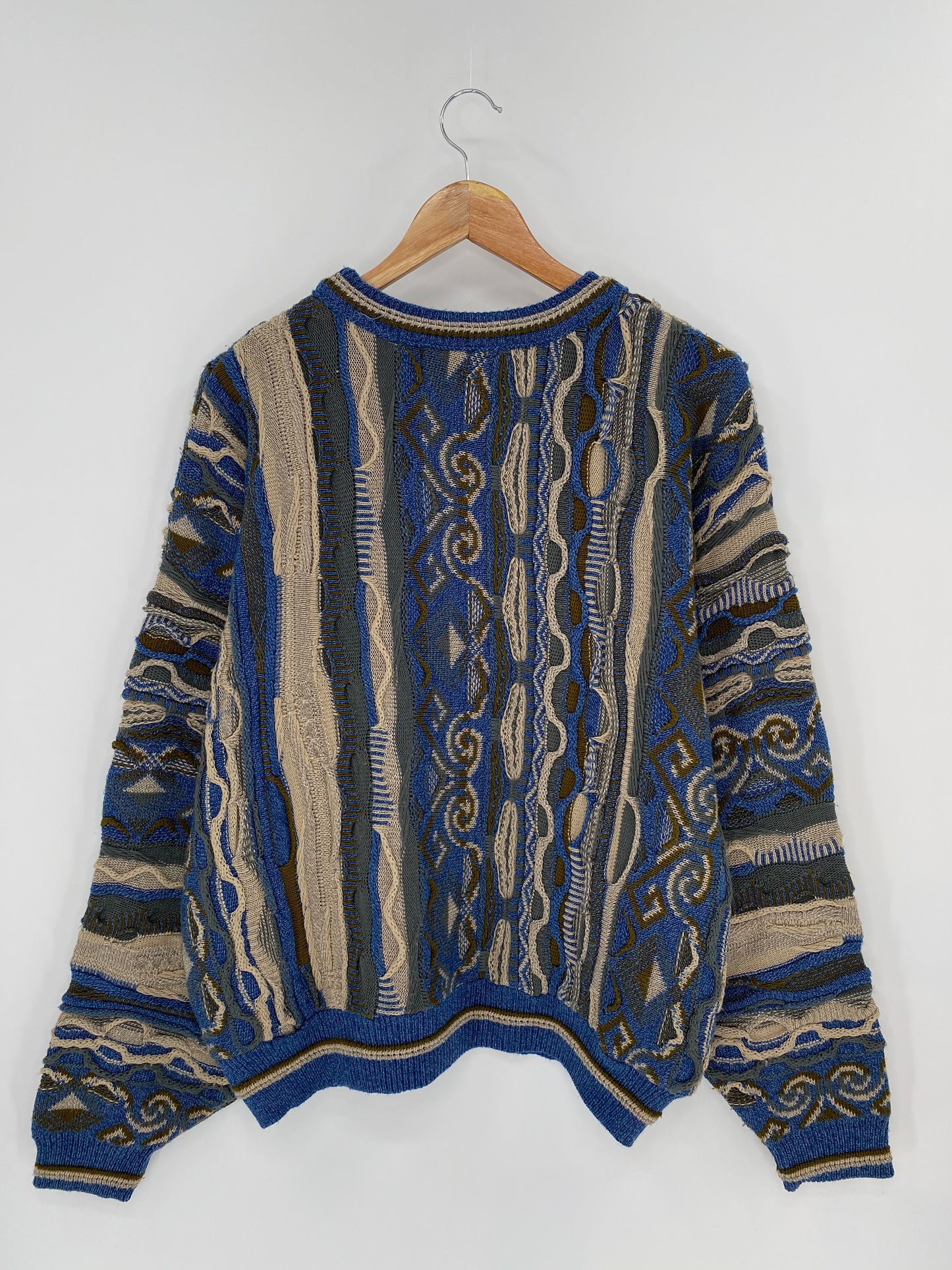 Vintage 3D Coogi-Style Made in USA Size M Knit Sweater / 9106