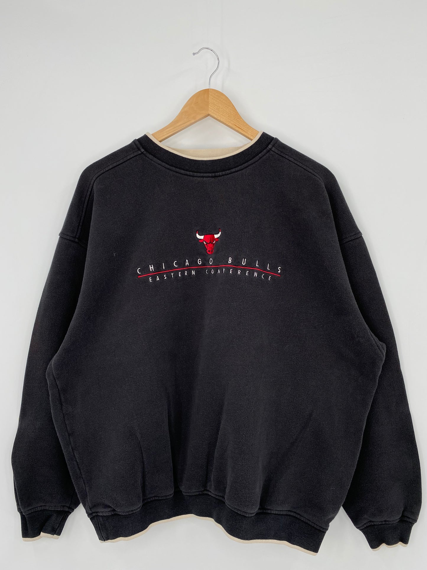 90’s CHICAGO BULLS Made in USA Size L Vintage NBA Sweat shirt / K3134