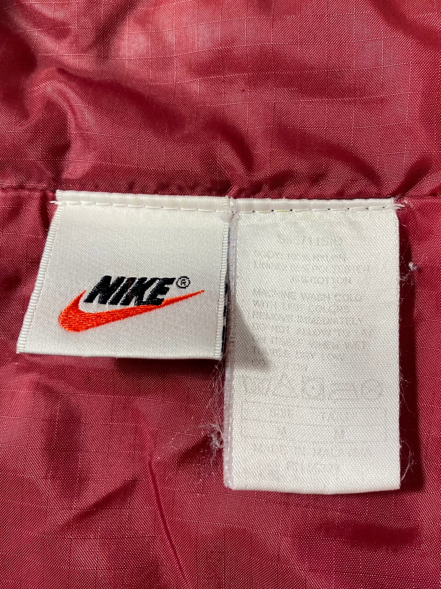90’s NIKE Size M Vintage Nylon Jacket / 9099