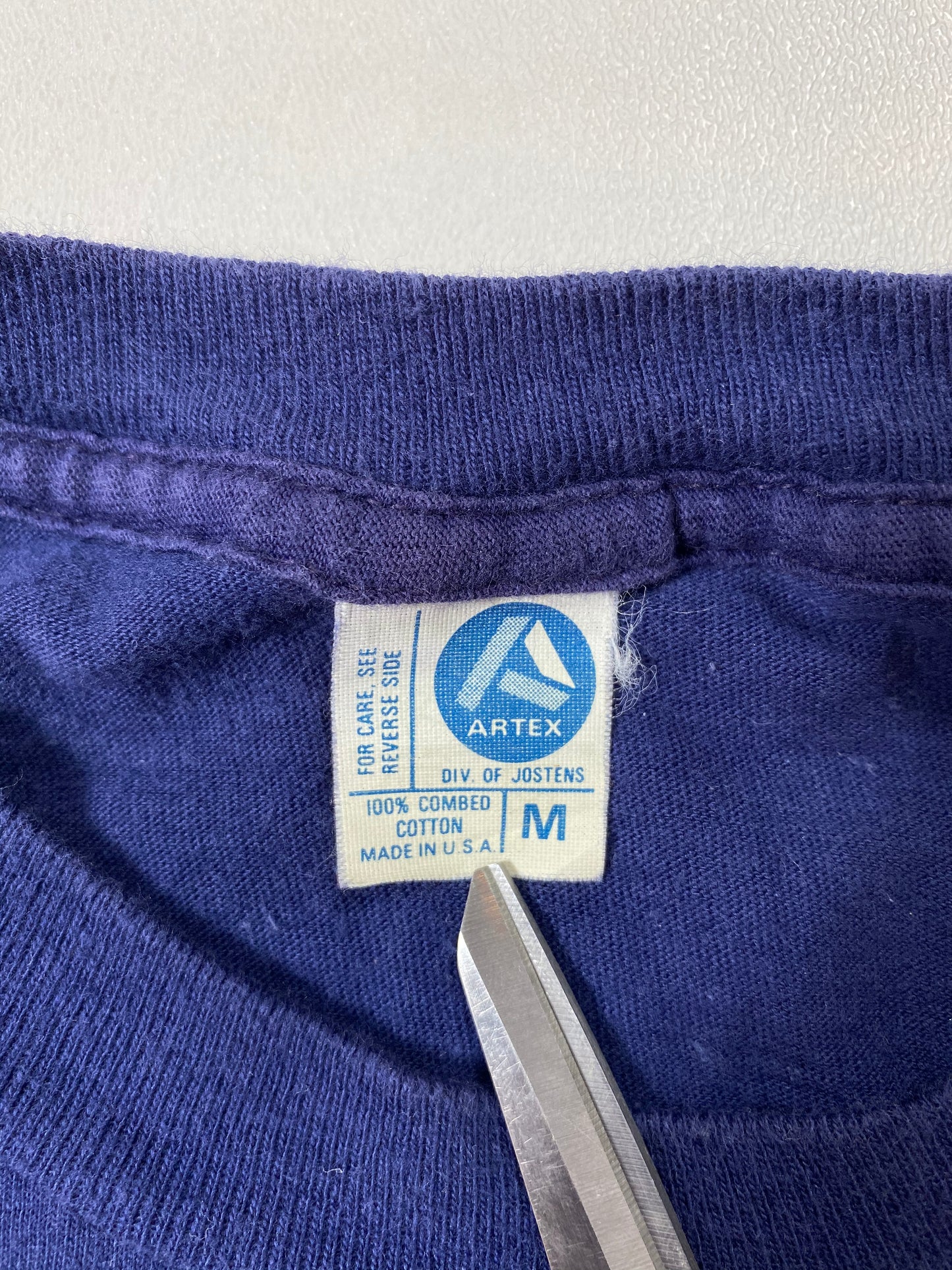 1982 EPCOT WALT DISNEY WORLD EPCOT CENTER Made in USA Size M Vintage T-Shirt / 6967