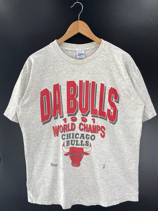 1991 CHICAGO BULLS Made in USA Size XL Vintage NBA T-Shirt / K3433