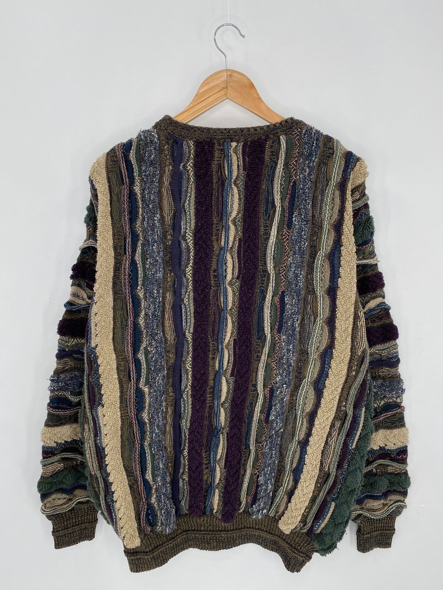 Vintage 3D Coogi-Style Size L Knit Sweater / 6268