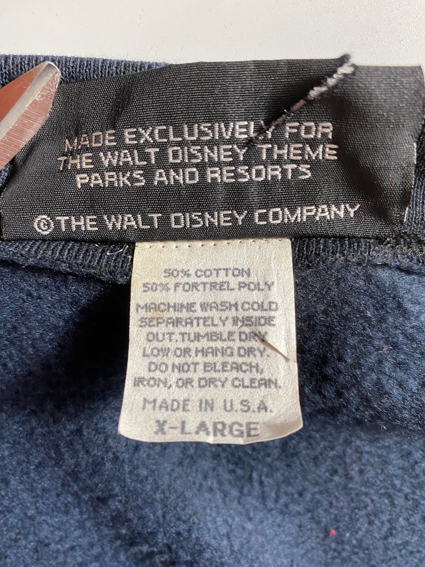 80’s DISNEY Made in USA Size XL Vintage Cardigan / K3713