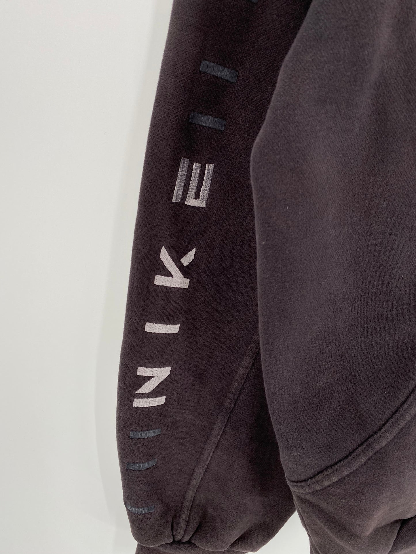 00’ NIKE Mini Swoosh Size L Vintage Sweat-shirt /8909