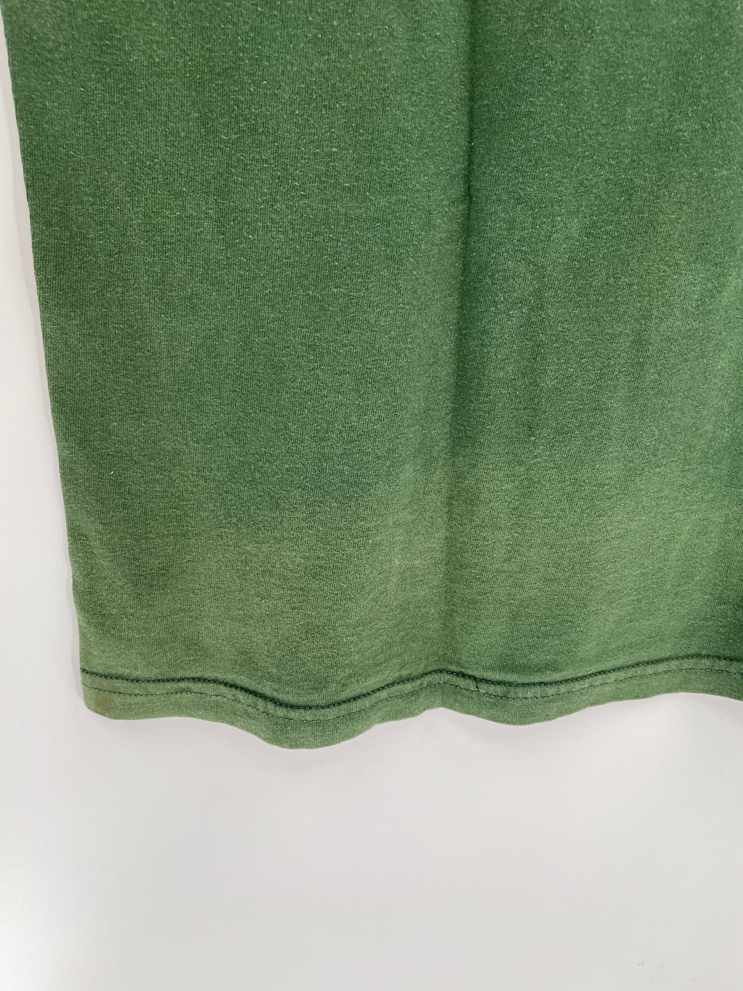 1997 LOONEY TUNES TWEETY Made in USA Size XL Vintage T-Shirts / K1552