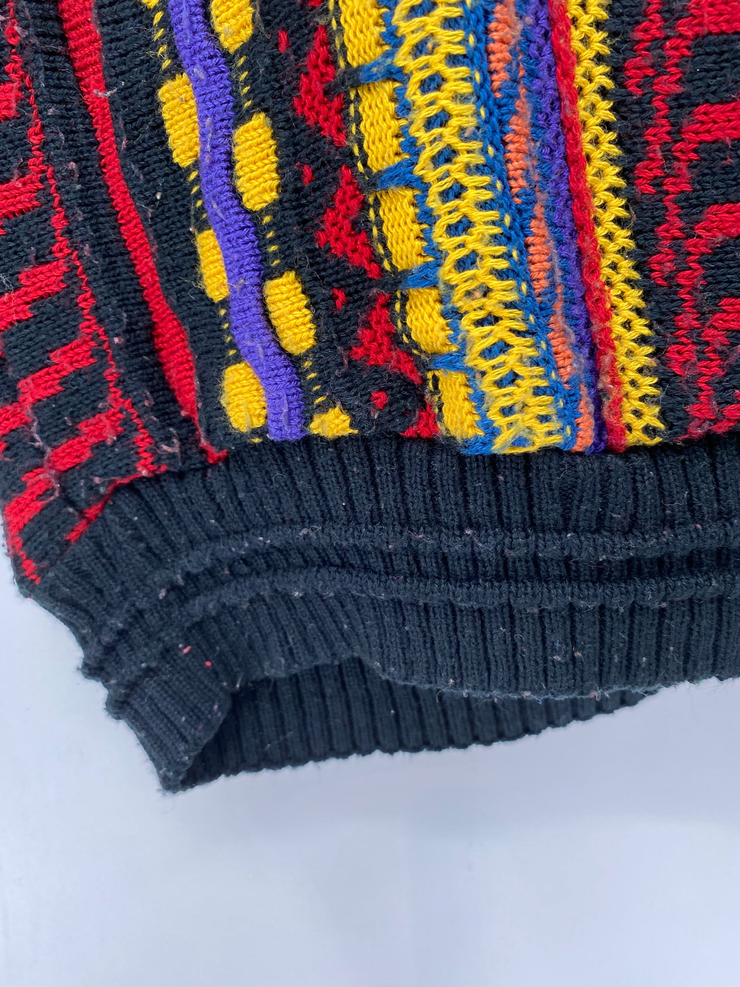 Vintage 3D COOGI- Style Size XL Knit Sweater / K2784