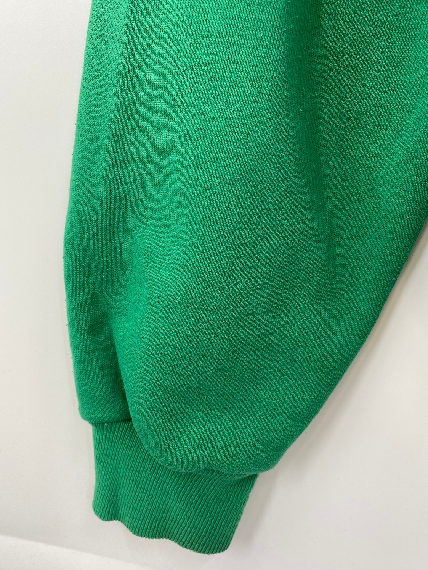 90’s BOSTON CELTICS Size L Vintage NBA Sweat-Shirts / K3777