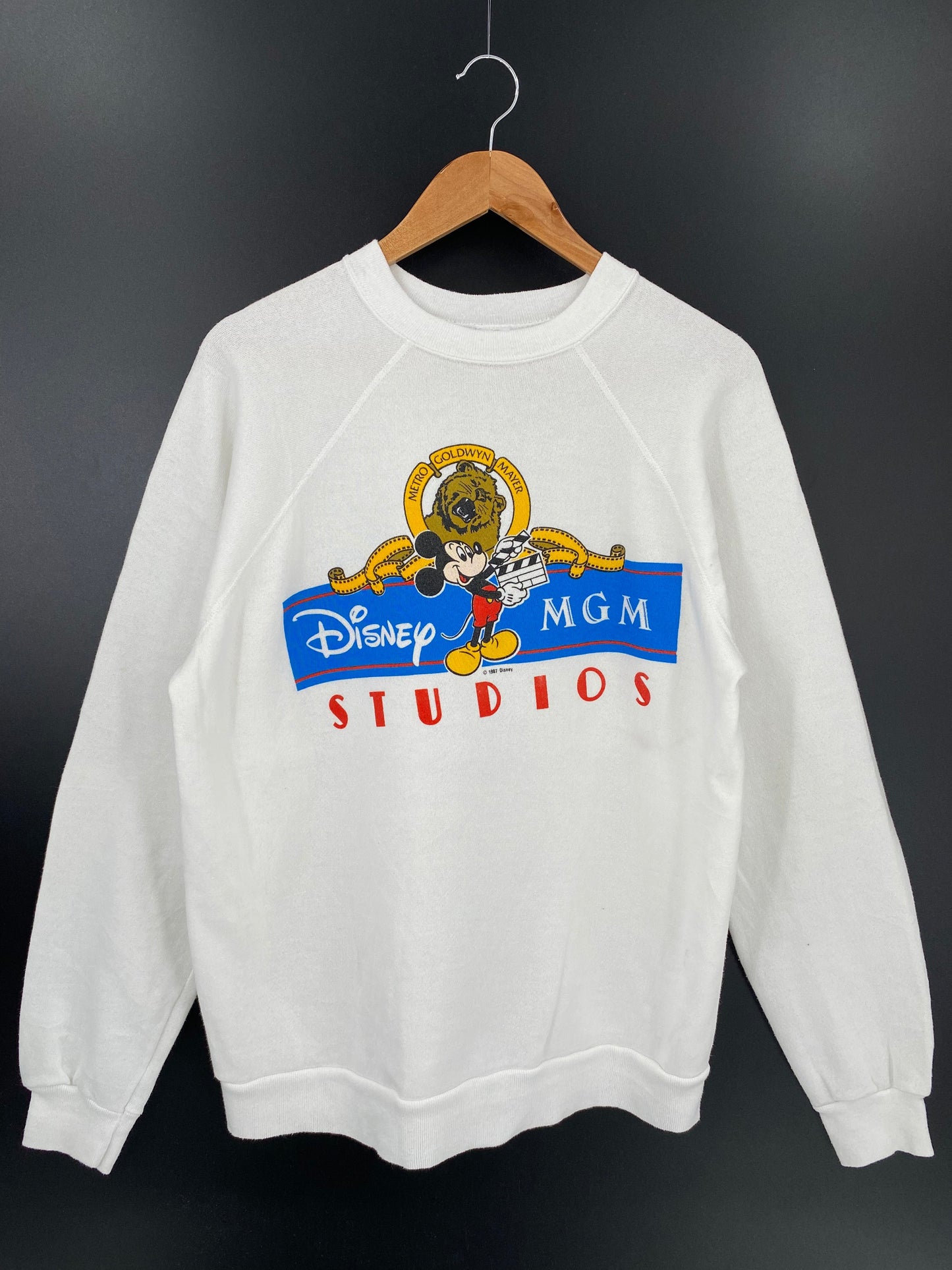 1987 DISNEY MICKEY Made in USA Size XL Vintage Sweat-shirt / A2392