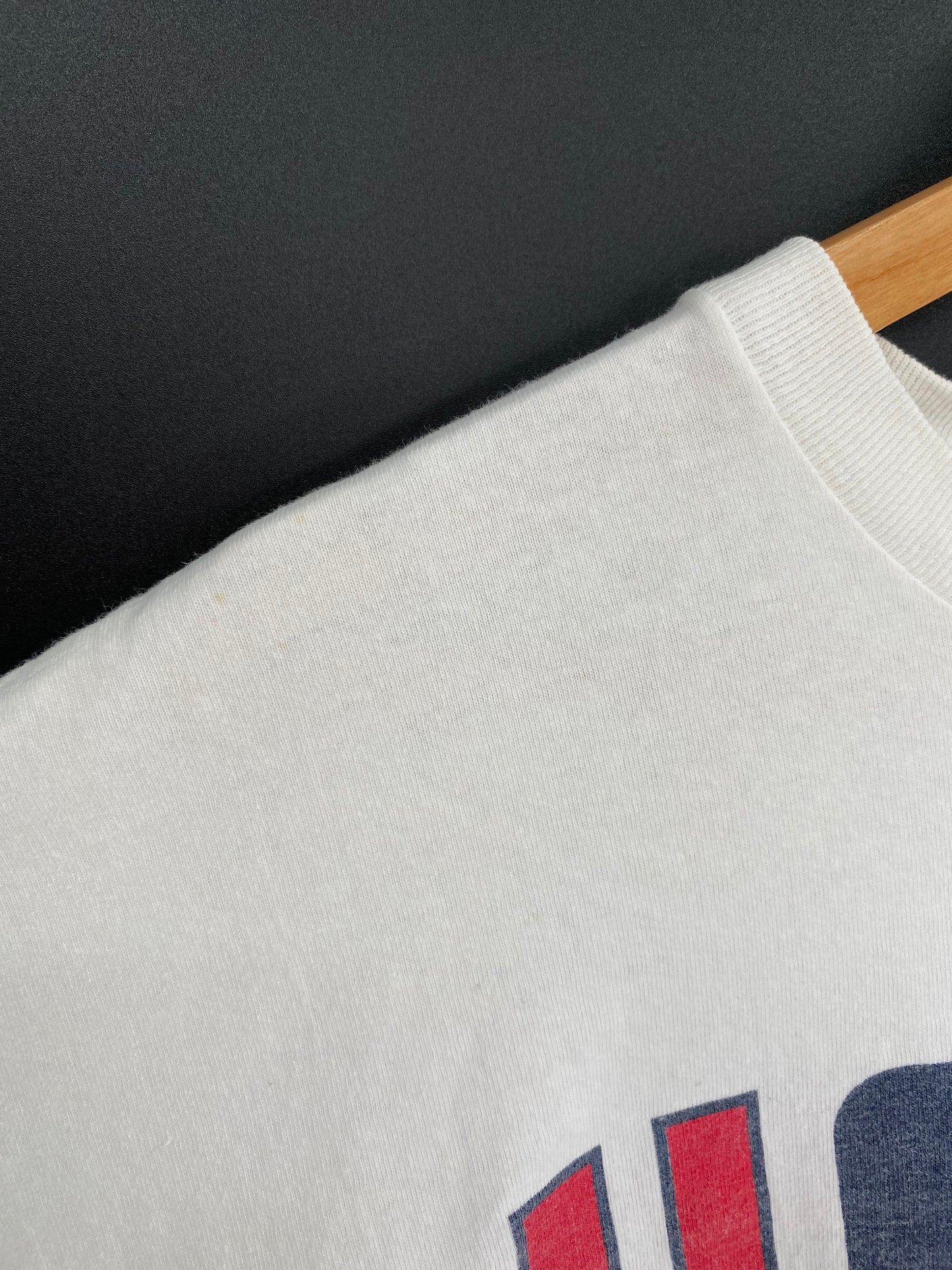 90’s NIKE UCONN BASKETBALL Made in USA Size L Vintage T-shirt /9408