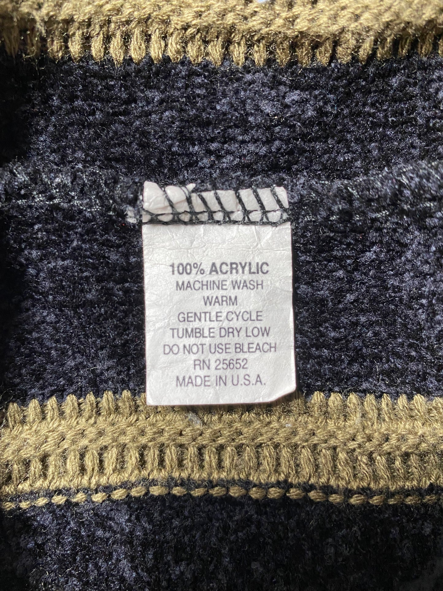 Vintage 3D COOGI- Style Made in USA Size XL Knit Sweater / K3482