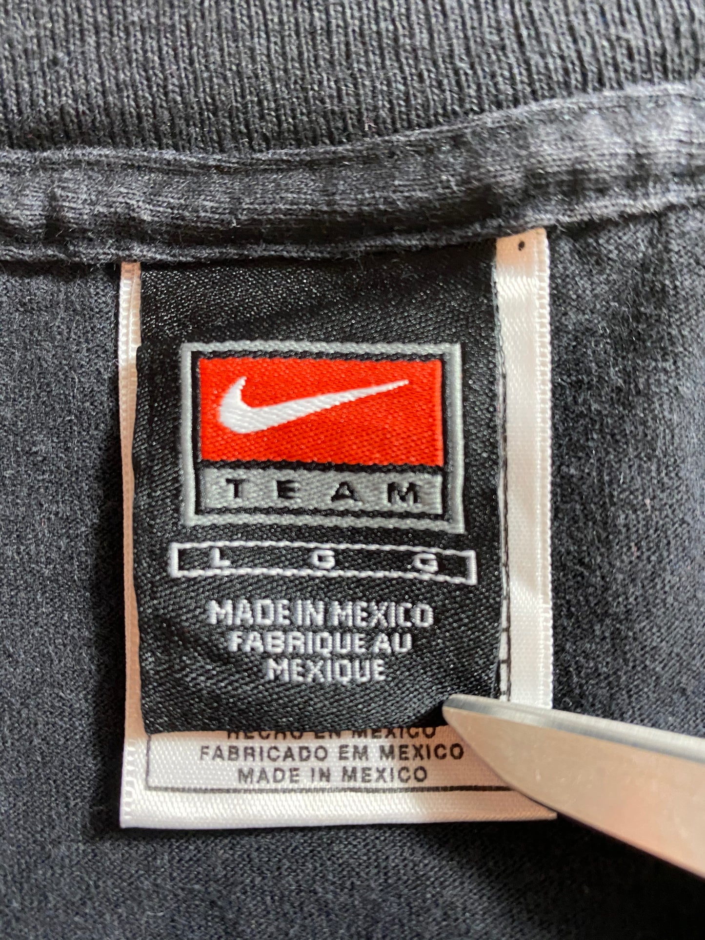 00’ NIKE SAN ANTONIO Size L Vintage T-shirt / 8604