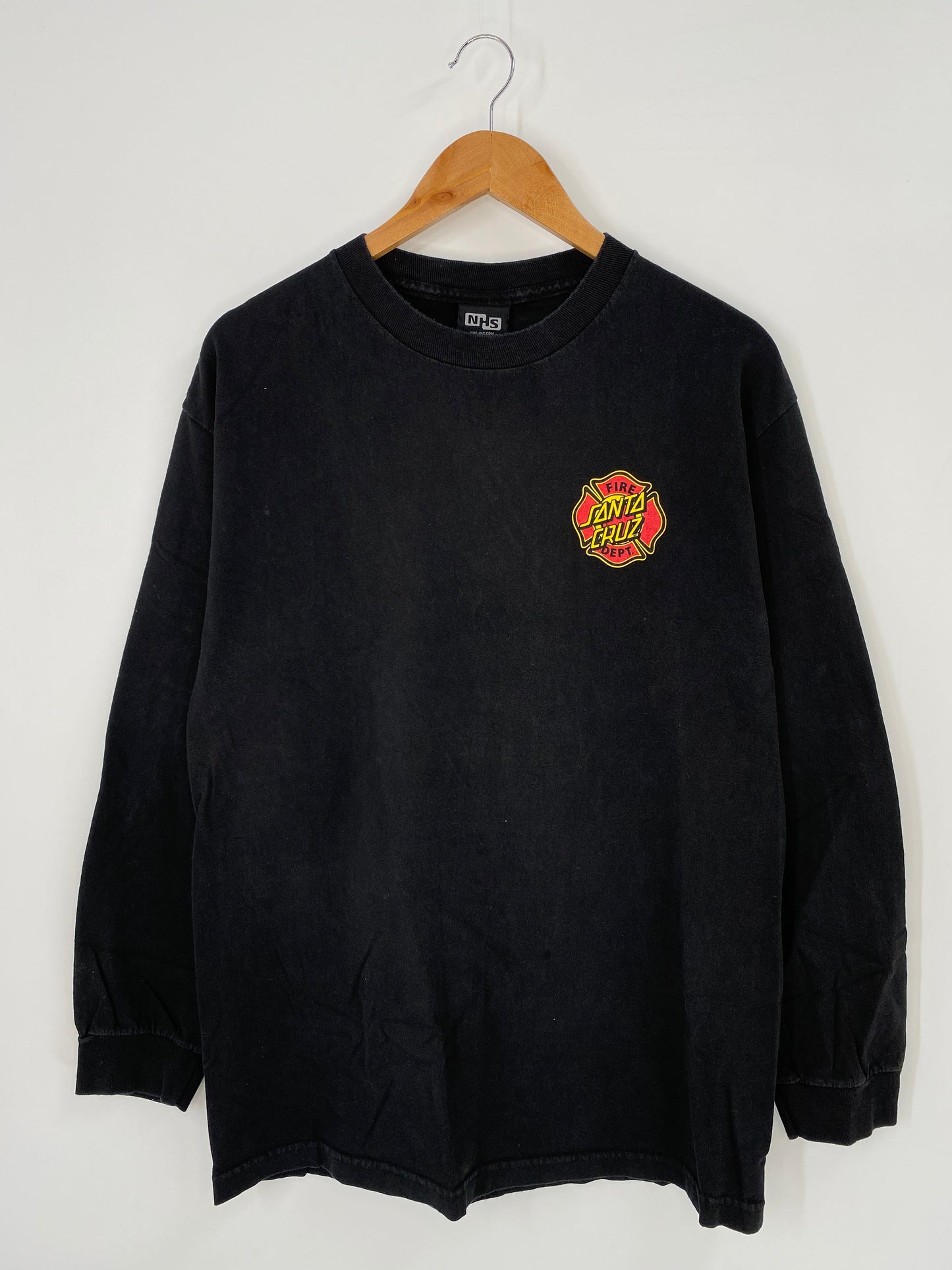 .00’ SANTA CRUZ FIRE DEPT Size L Long Sleeve T-Shirts / A7488