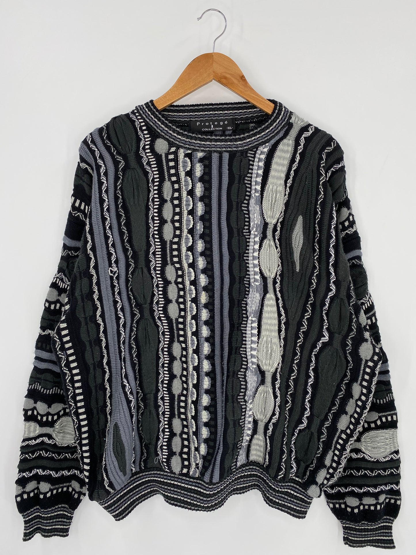 Vintage 3D Coogi-Style Made in USA SizeXL Knit Sweater / 9817