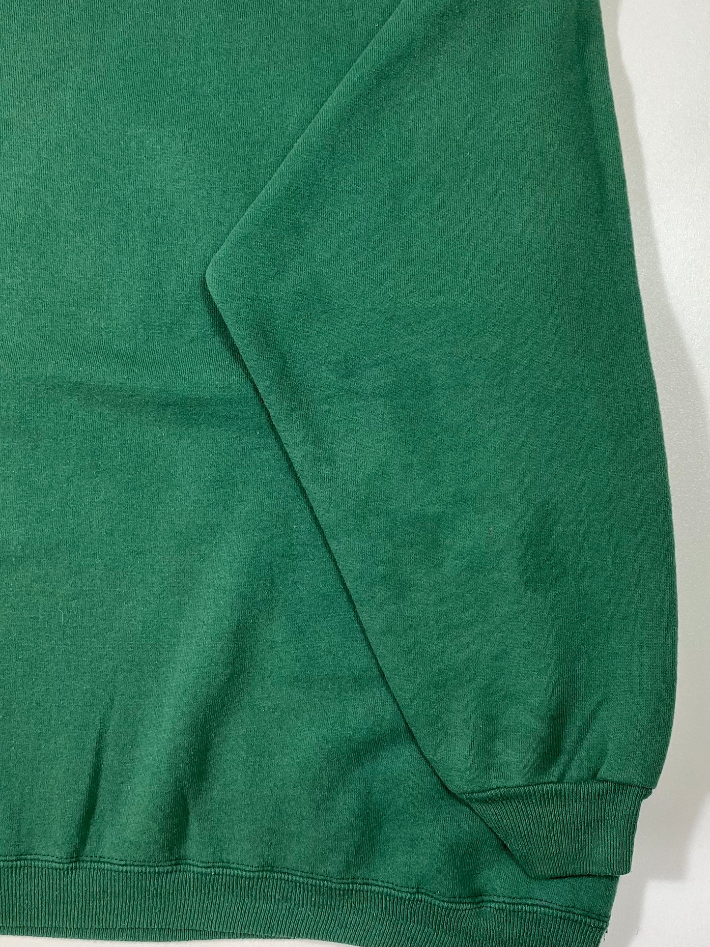 00' DISNEY WINNIE THE POOH Made in USA Size XL Vintage Sweat-shirt / 6481