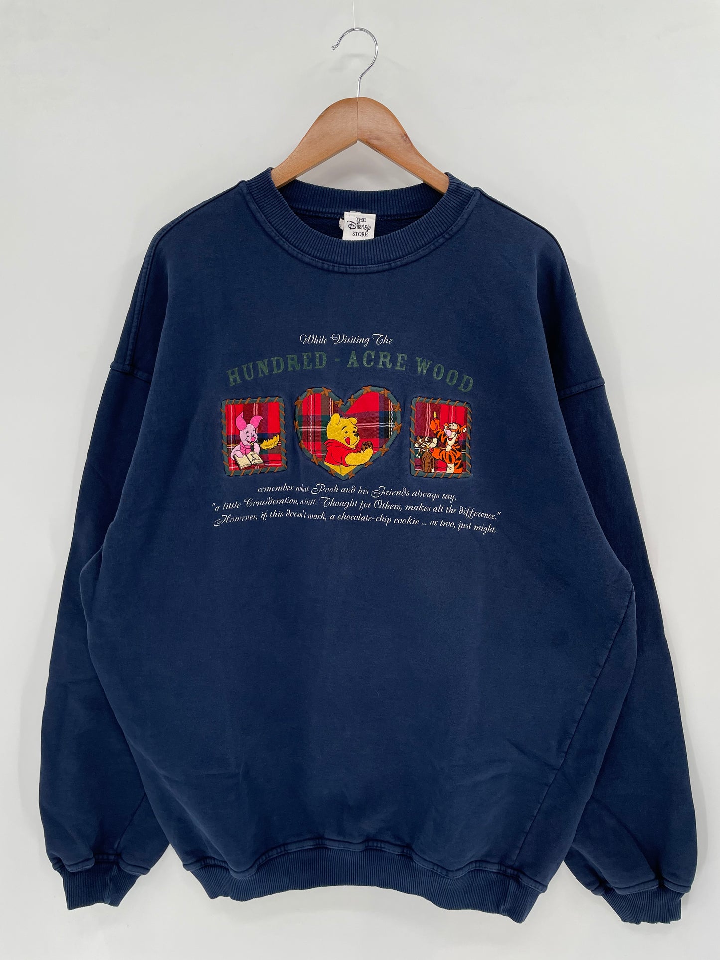 00’ DISNEY POOH Made in USA Size XL Vintage Sweat-shirt / K1712