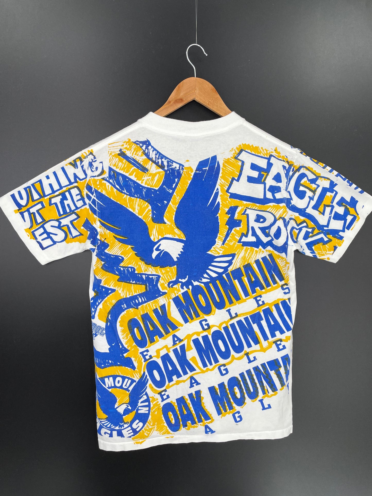 90’s OAK MOUNTAIN EAGLES All Over Print Made in USA Size M Vintage T-Shirts / K513
