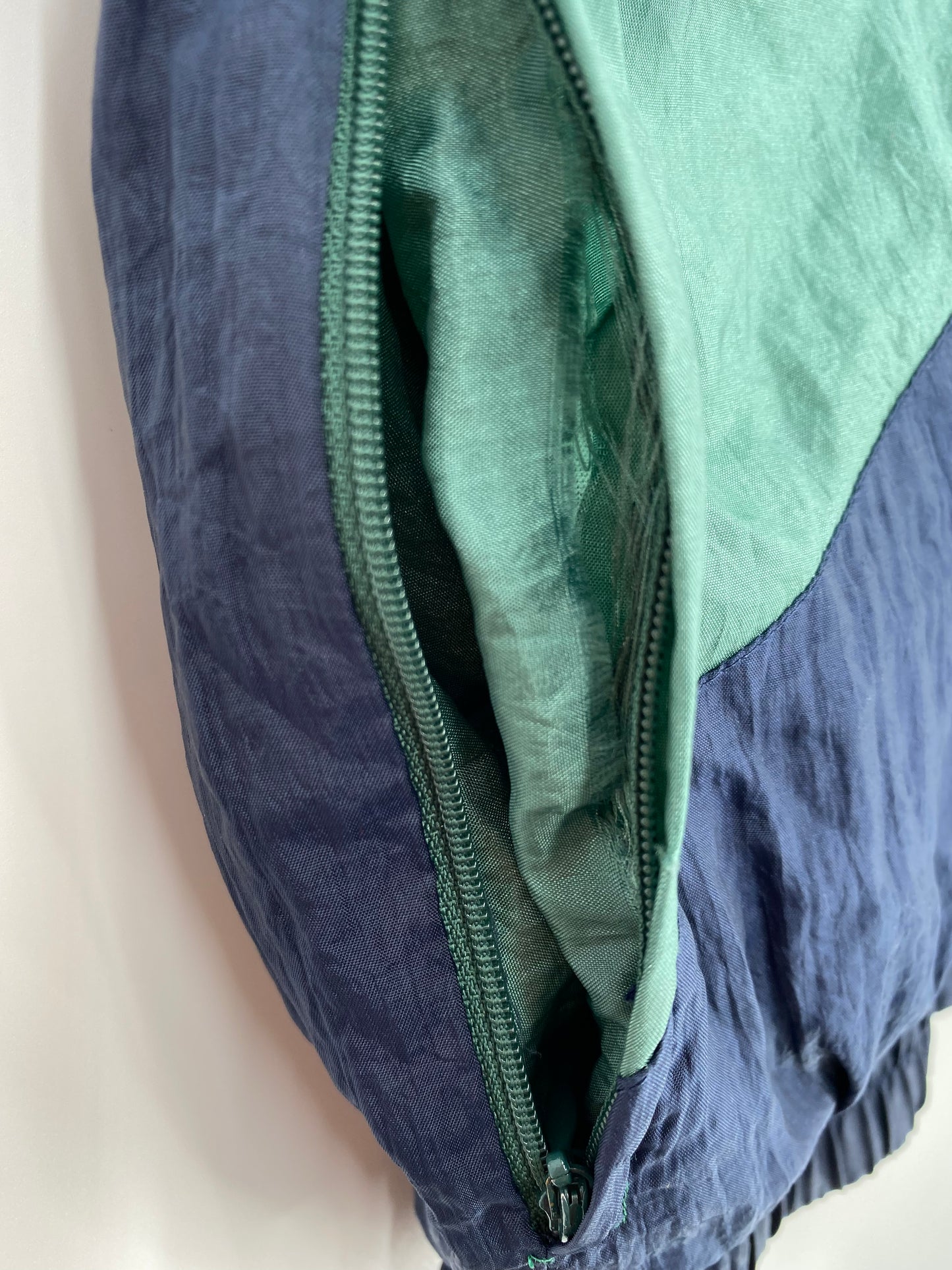 90’s GIVENCHY Size  XXL  Vintage Zip-up Nylon Jacket  / 9739