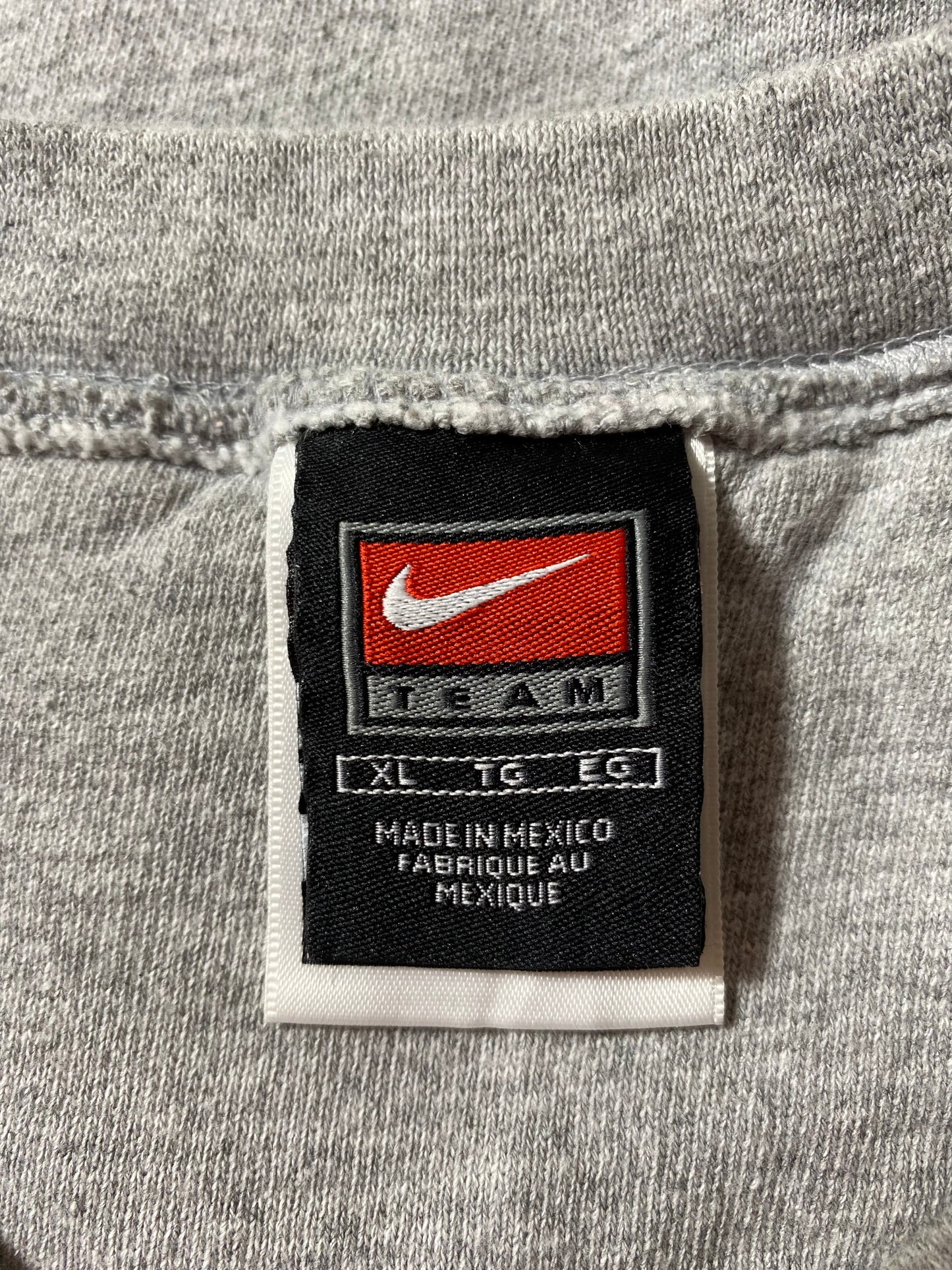 00’ NIKE BASKETBALL SPURS Size XL Vintage Sweat-Shirts / K3004