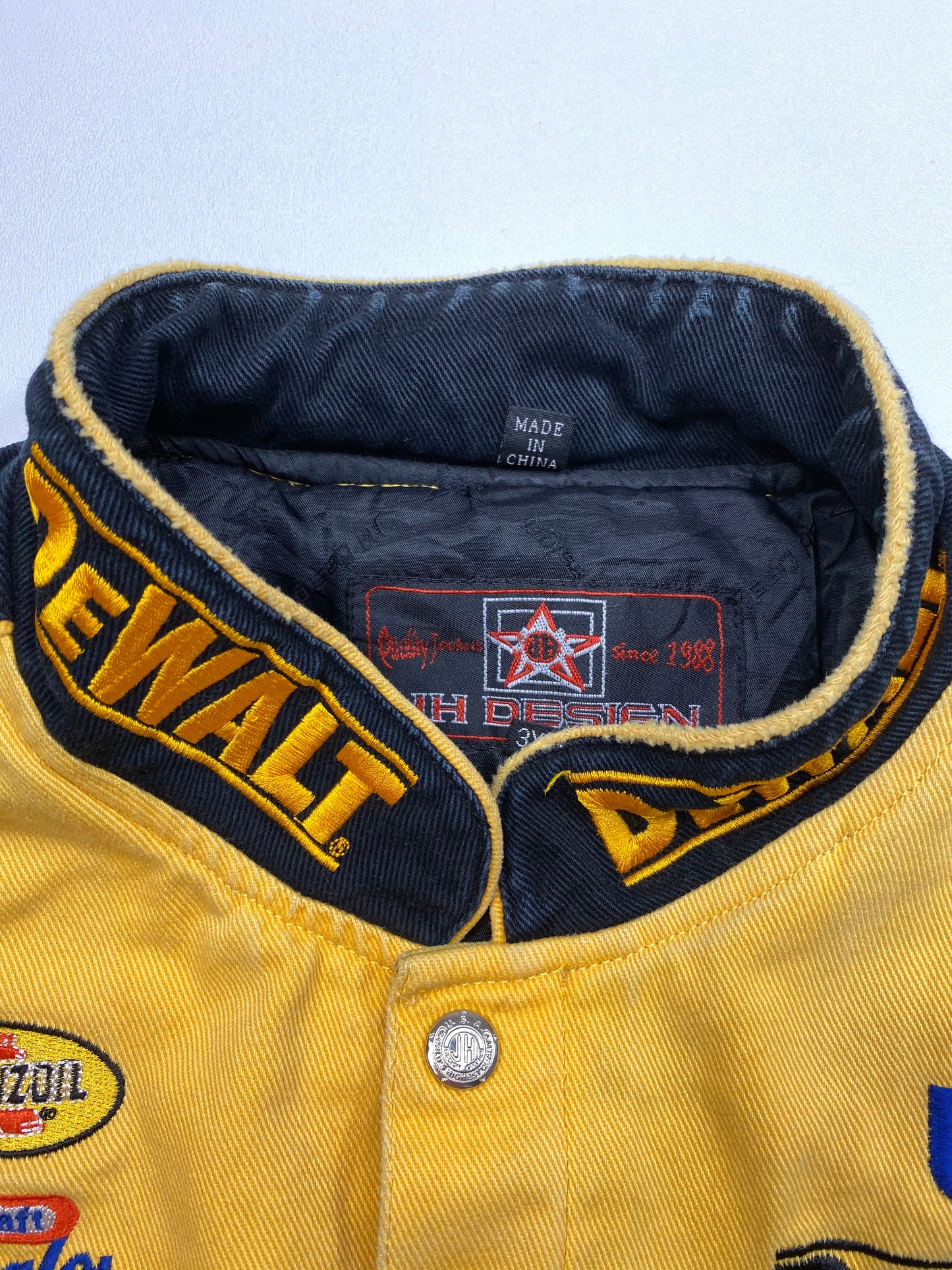 Vintage NASCAR DEWALT Size XXXL Racing Jacket / 5599