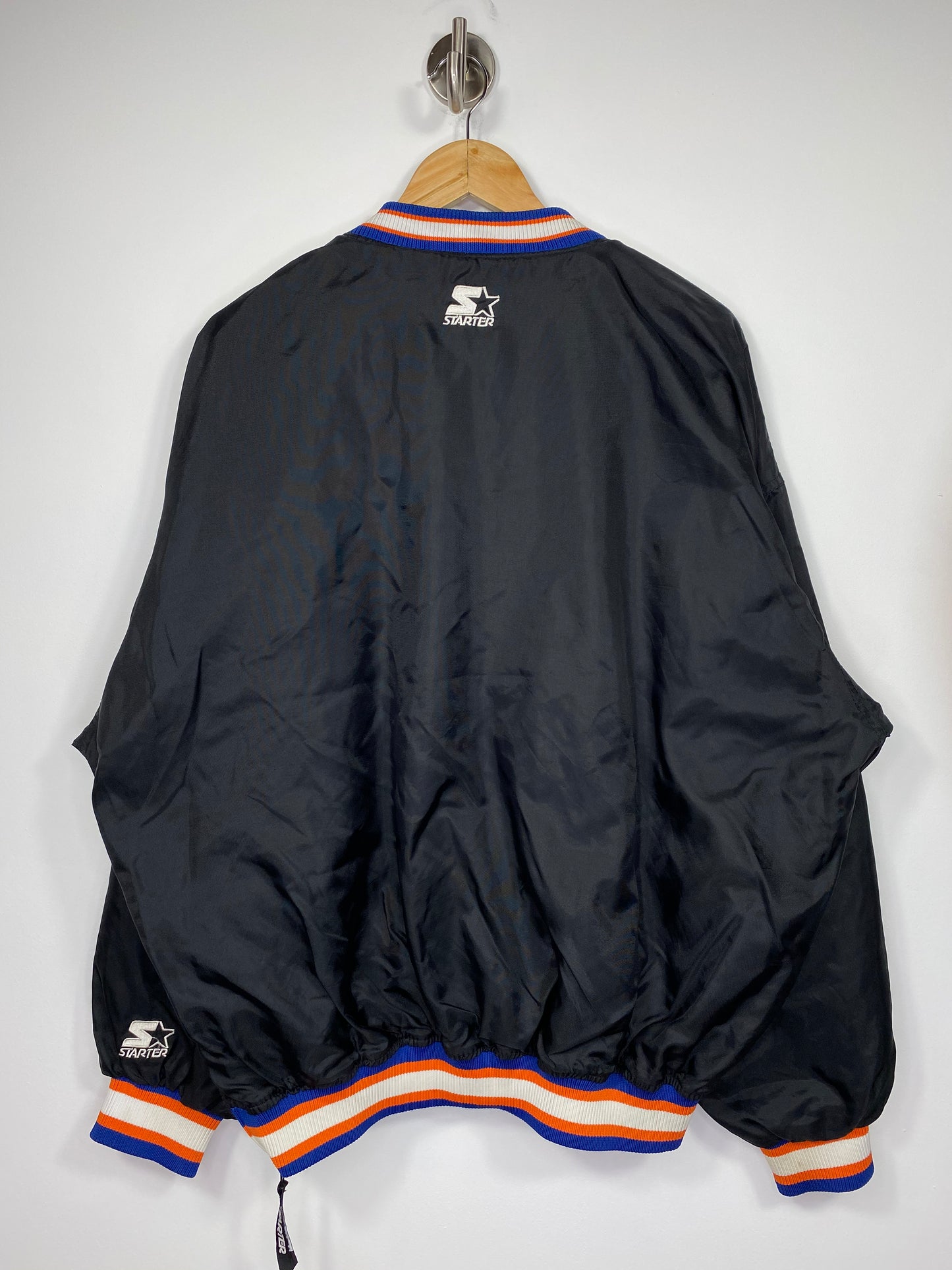 90’s Starter x NFL NEW YORK KNICKS Vintage Nylon Jacket / 4849