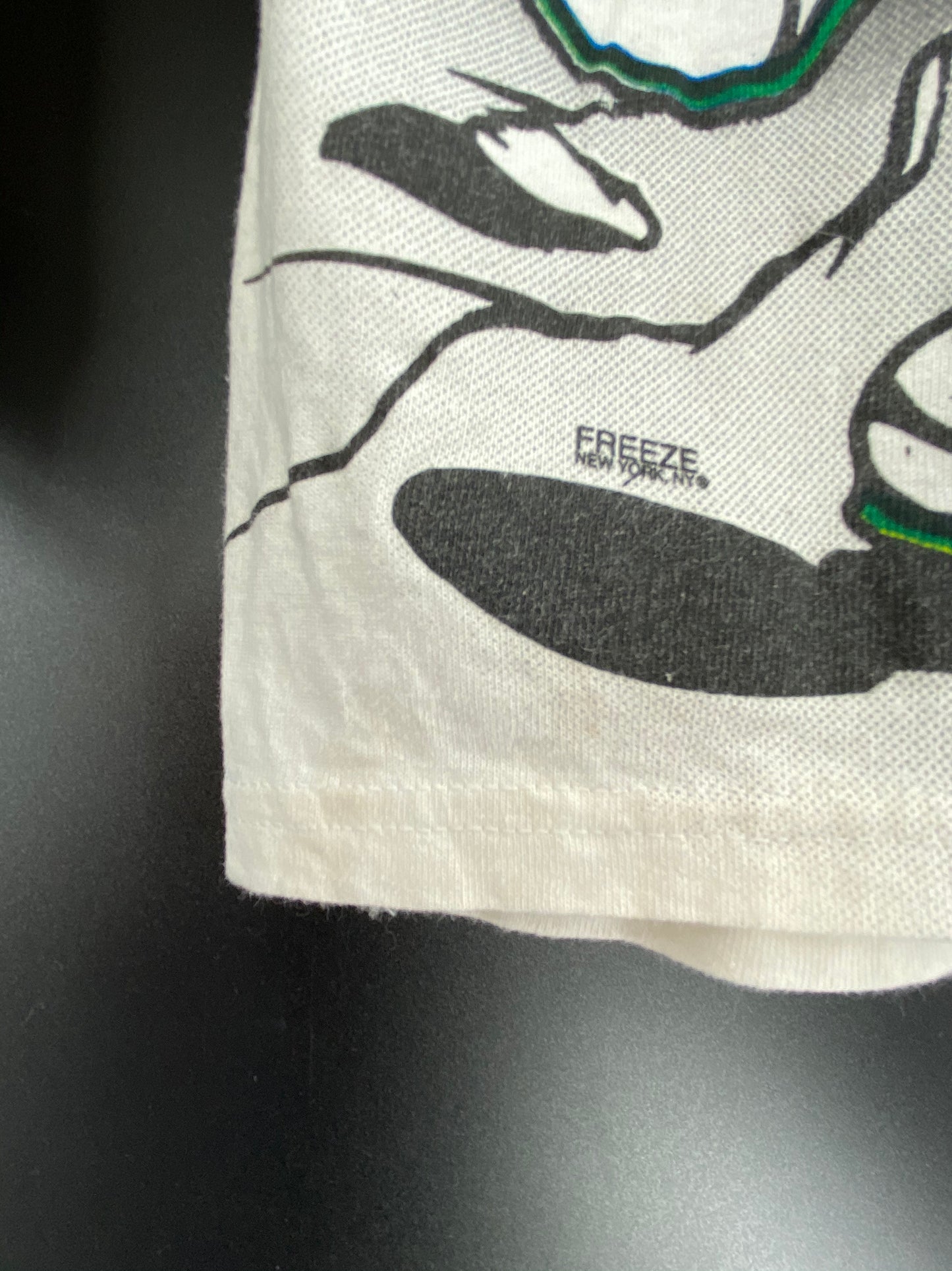 1995 LOONEY TUNES All Over Print Made in USA Size M Vintage Long-Sleeve T-Shirt / 9273