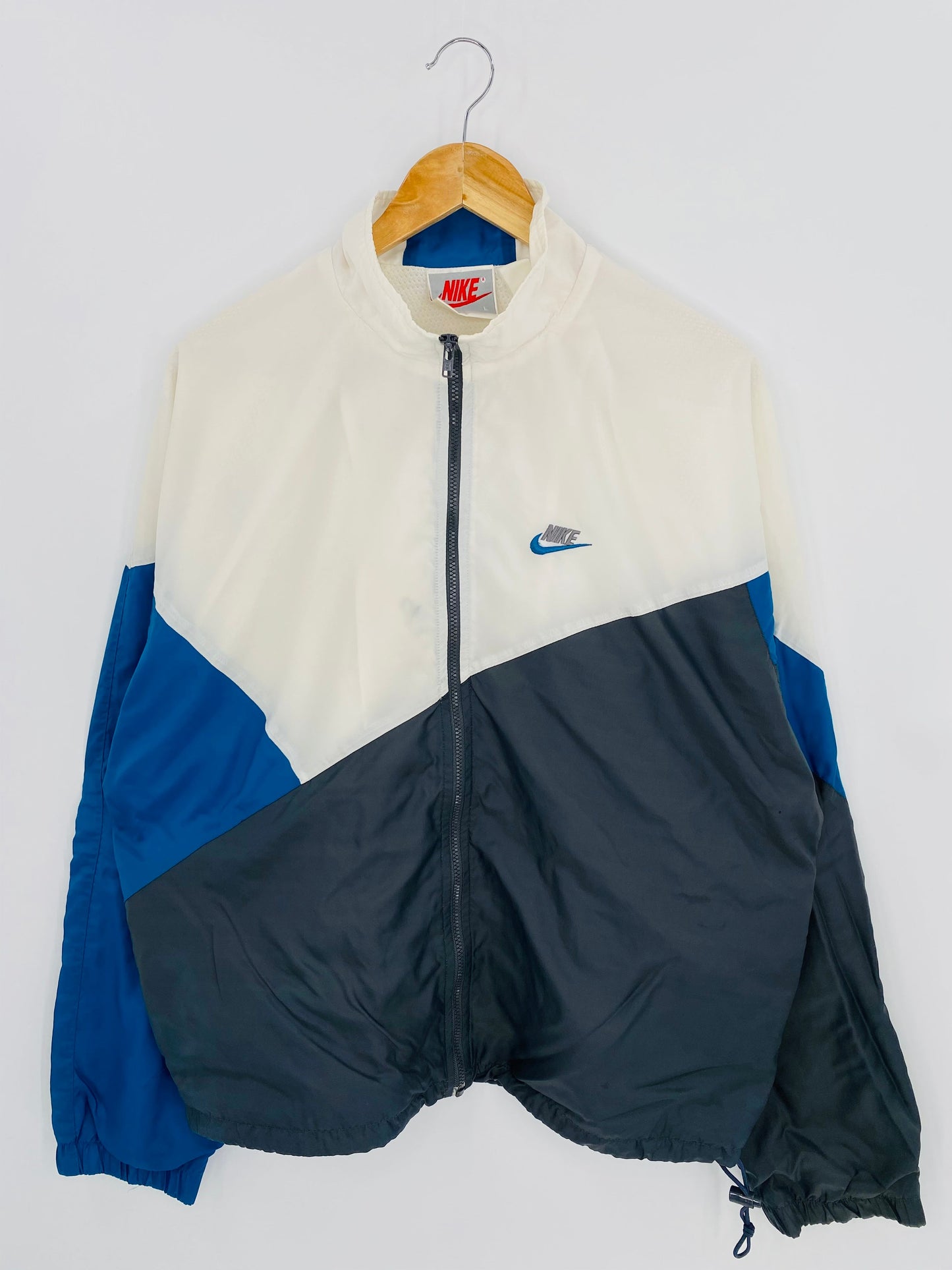 .90’s NIKE Silver Tag Size L Vintage Zip-up Nylon Jacket / A8535