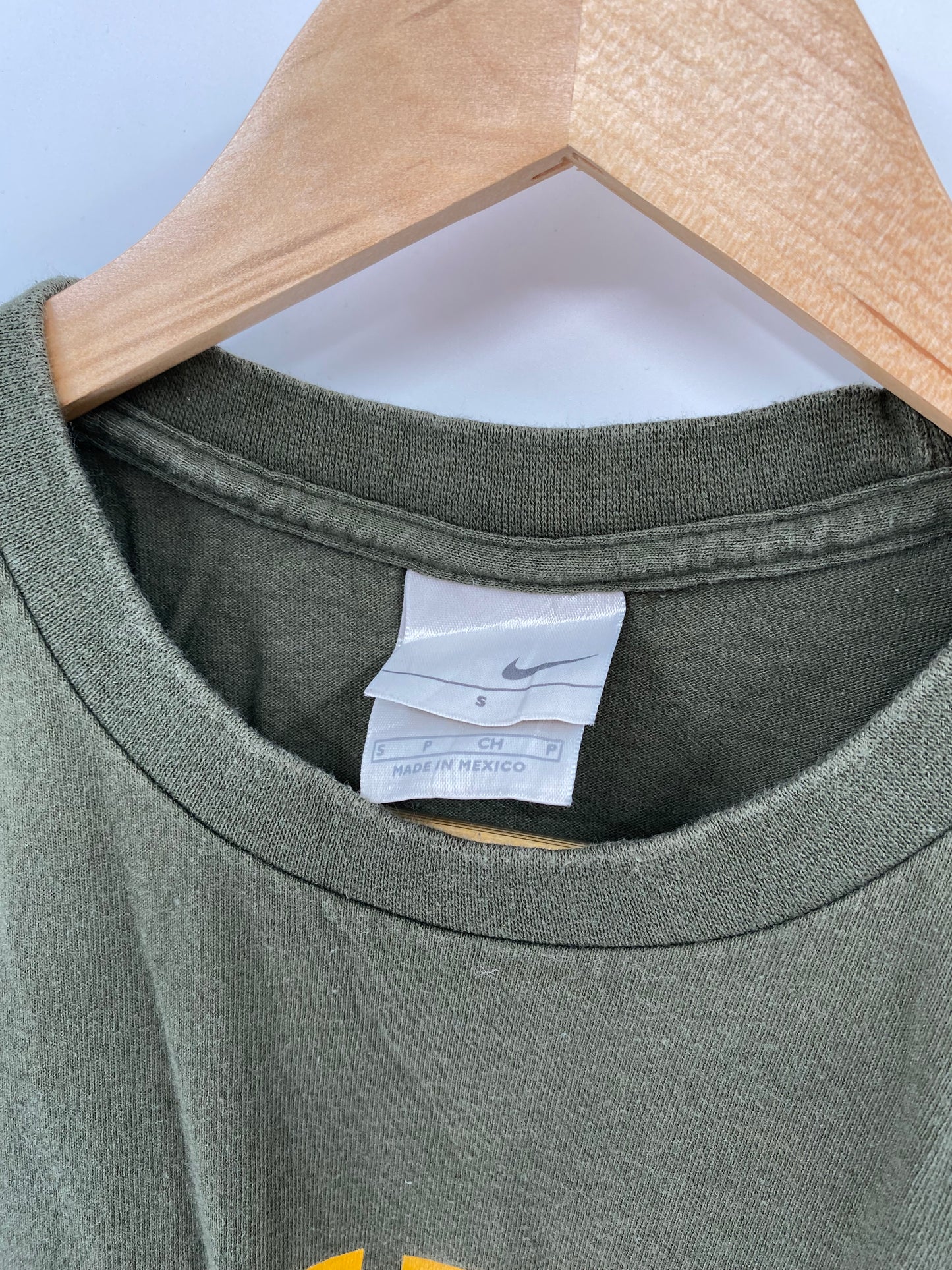 90's NIKE ATHLETICS Size S Vintage T-Shirt / k1498