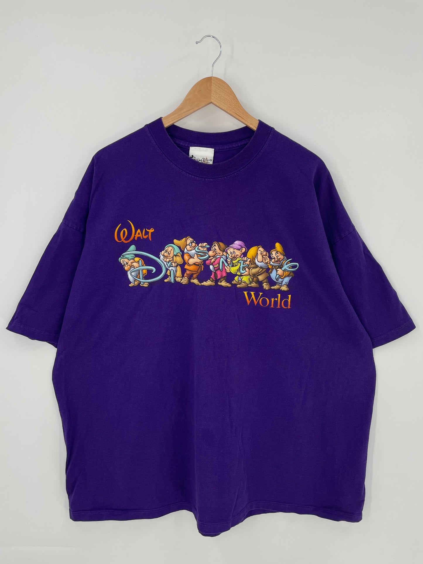 00' WALT DISNEY WORLD Made in USA Size XXL Vintage T-Shirts / K3407