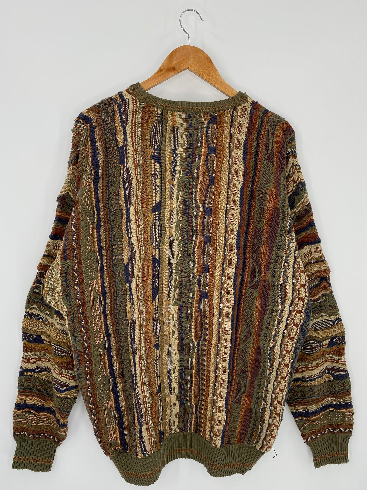 Vintage 3D Coogi-Style Size XL Knit Sweater / 9819