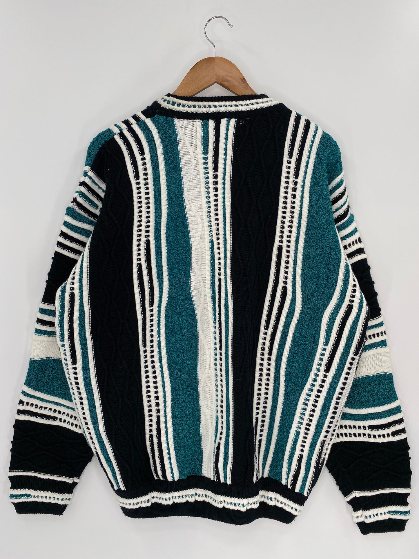 Vintage 3D Coogi-Style Size XL Knit Sweater / 9641