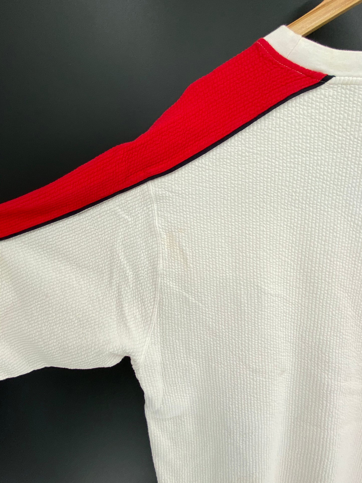 00' NIKE DETROIT RED WINGS Size XL Vintage NHL Long Sleeve T-Shirts / K8150