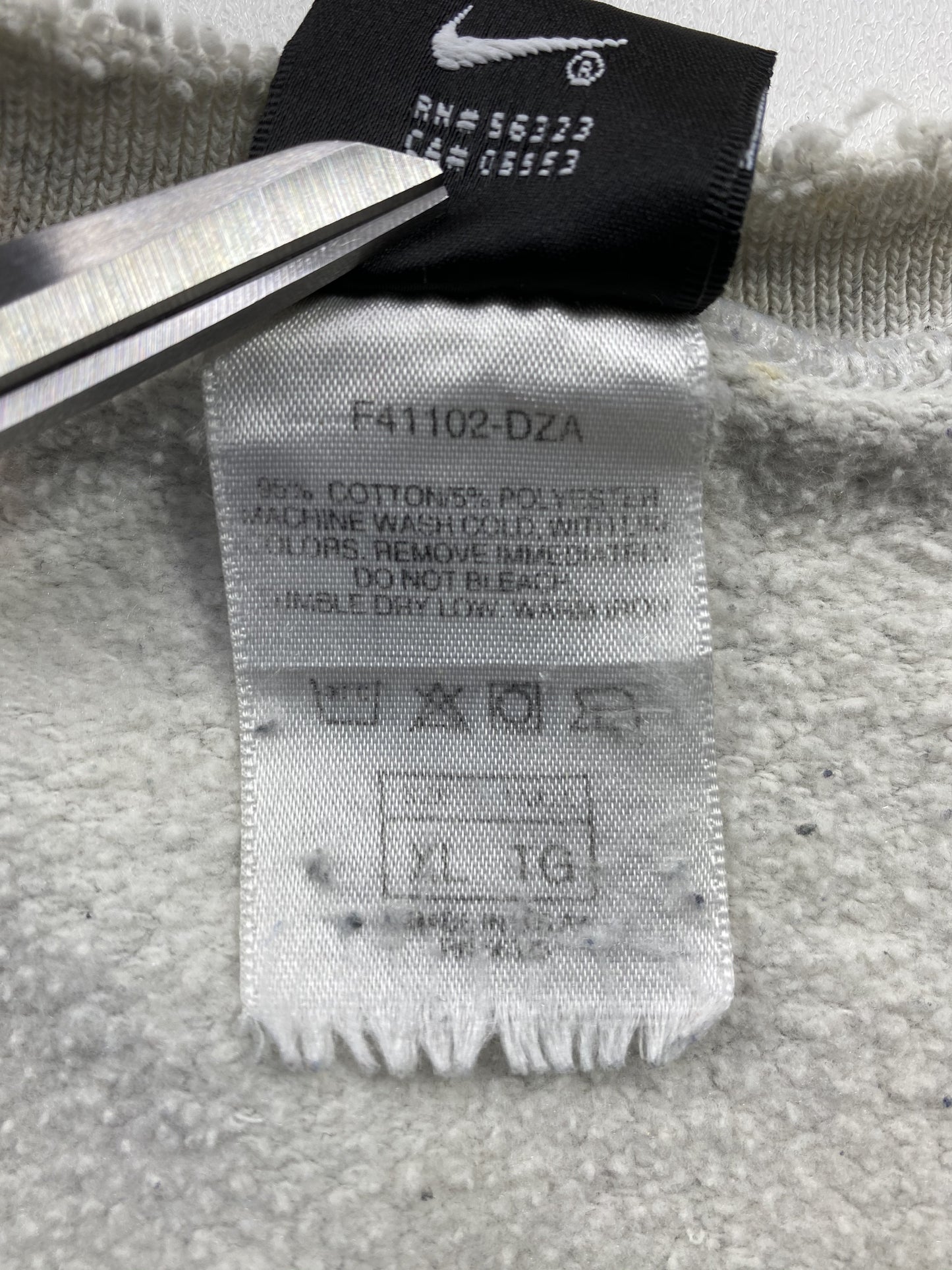 90's NIKE Size XL Damaged Vintage Sweat-shirt/ K5198